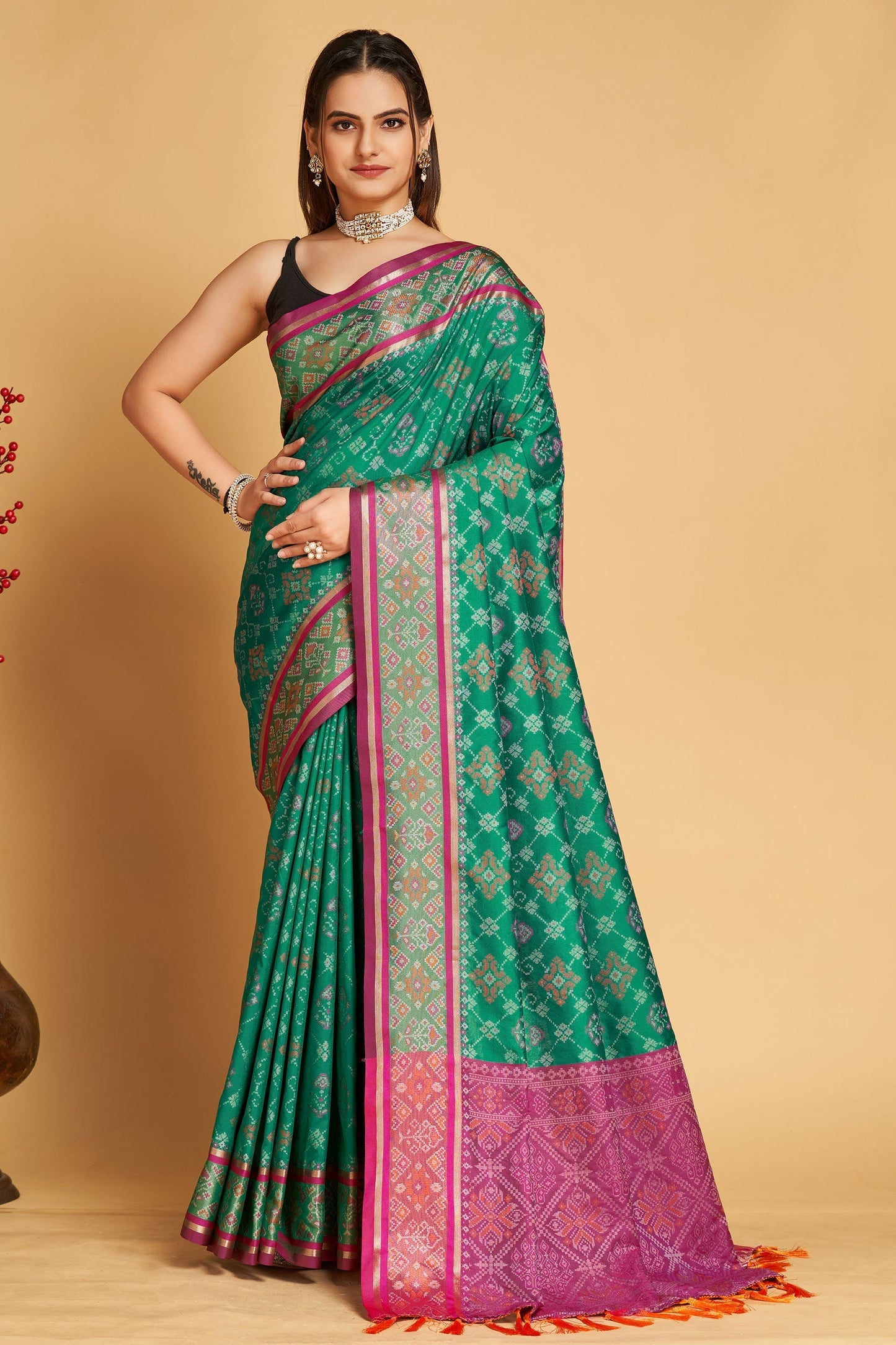 green-patola-silk-saree-zb130549_1_SareeButa.com