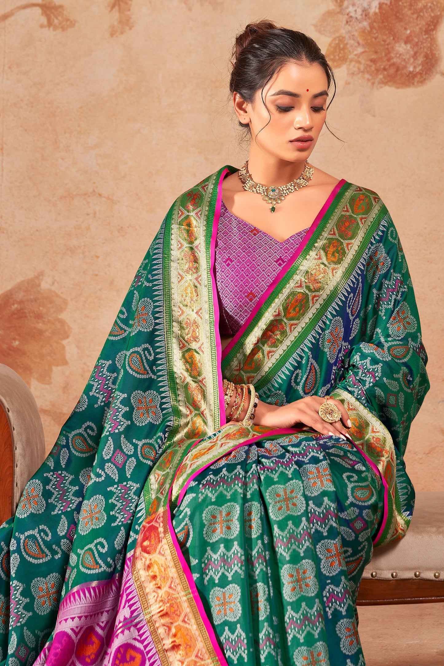 green-patola-silk-saree-zb131702_2_SareeButa.com