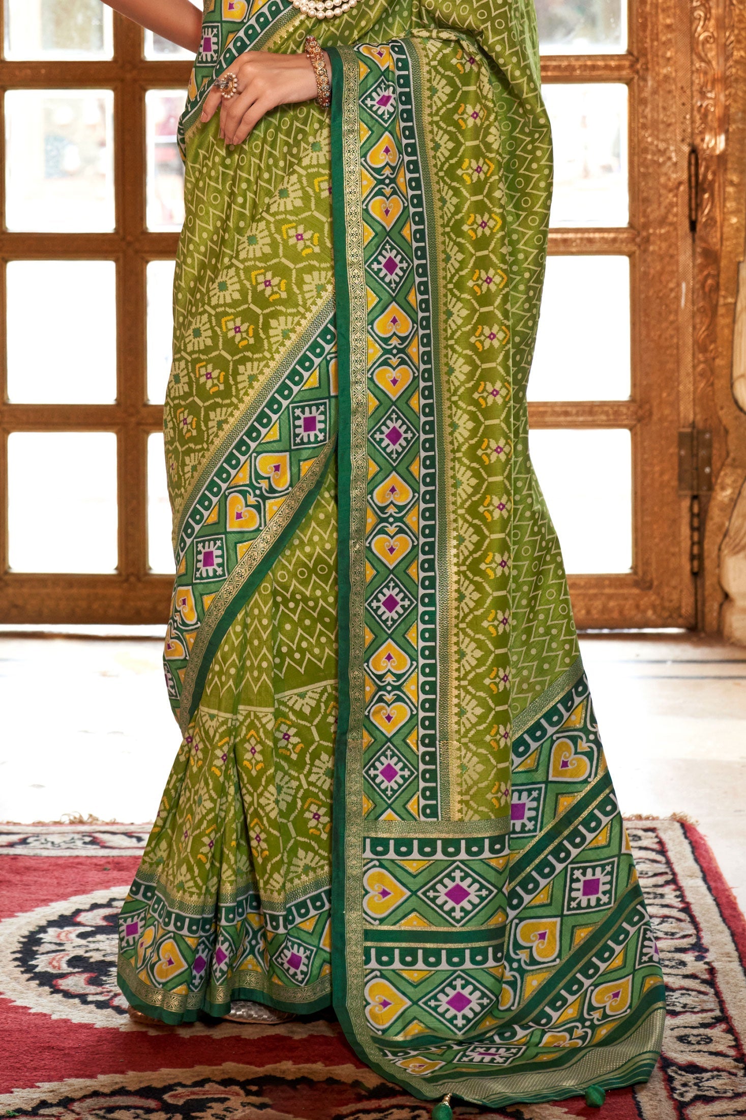 Green Printed Silk Patola Saree-ZB133142_3_SareeButa.com