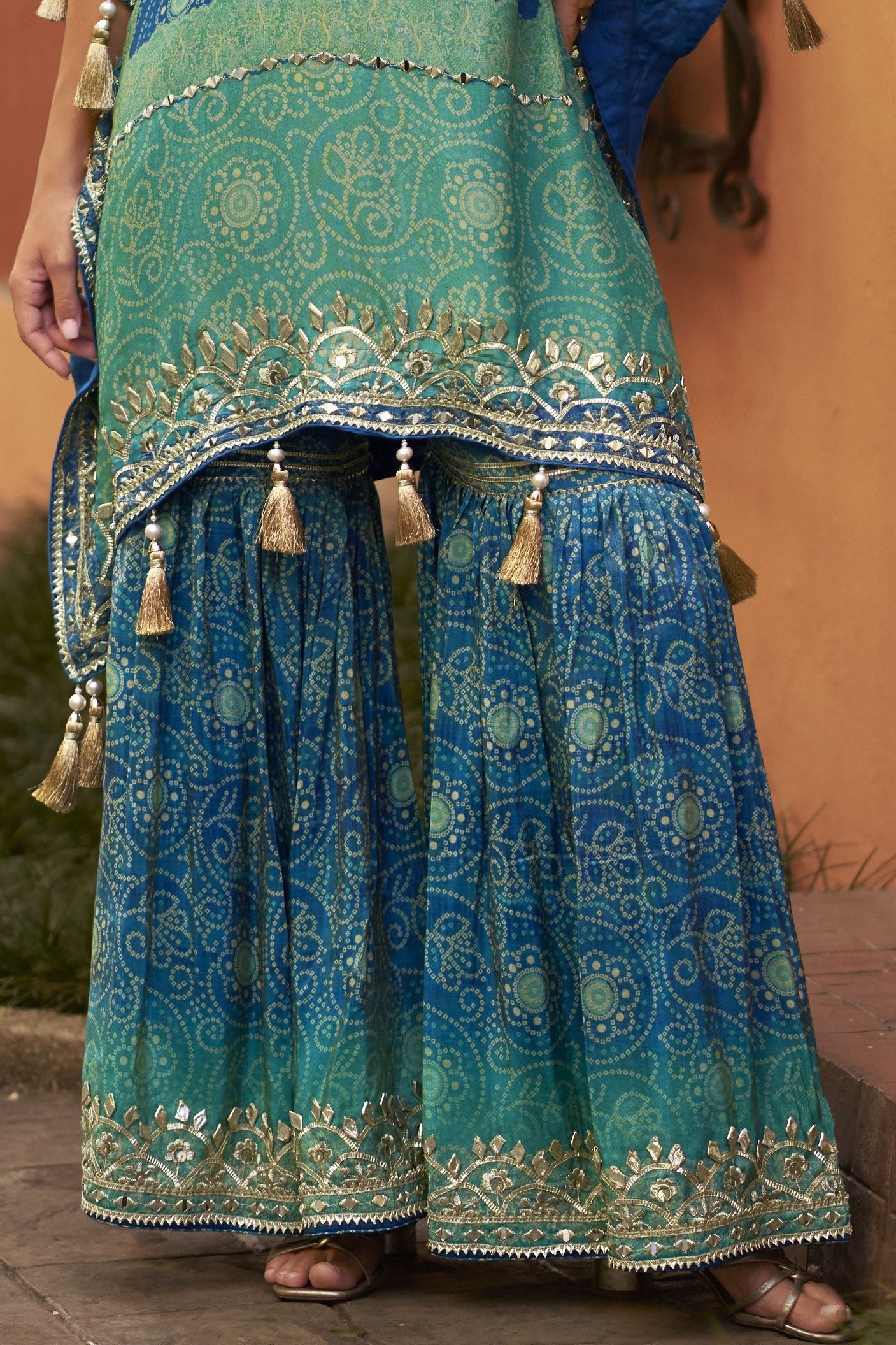 Green Readymade Embroidered Chinon Kaftan Set-SS910_3_SareeButa.com