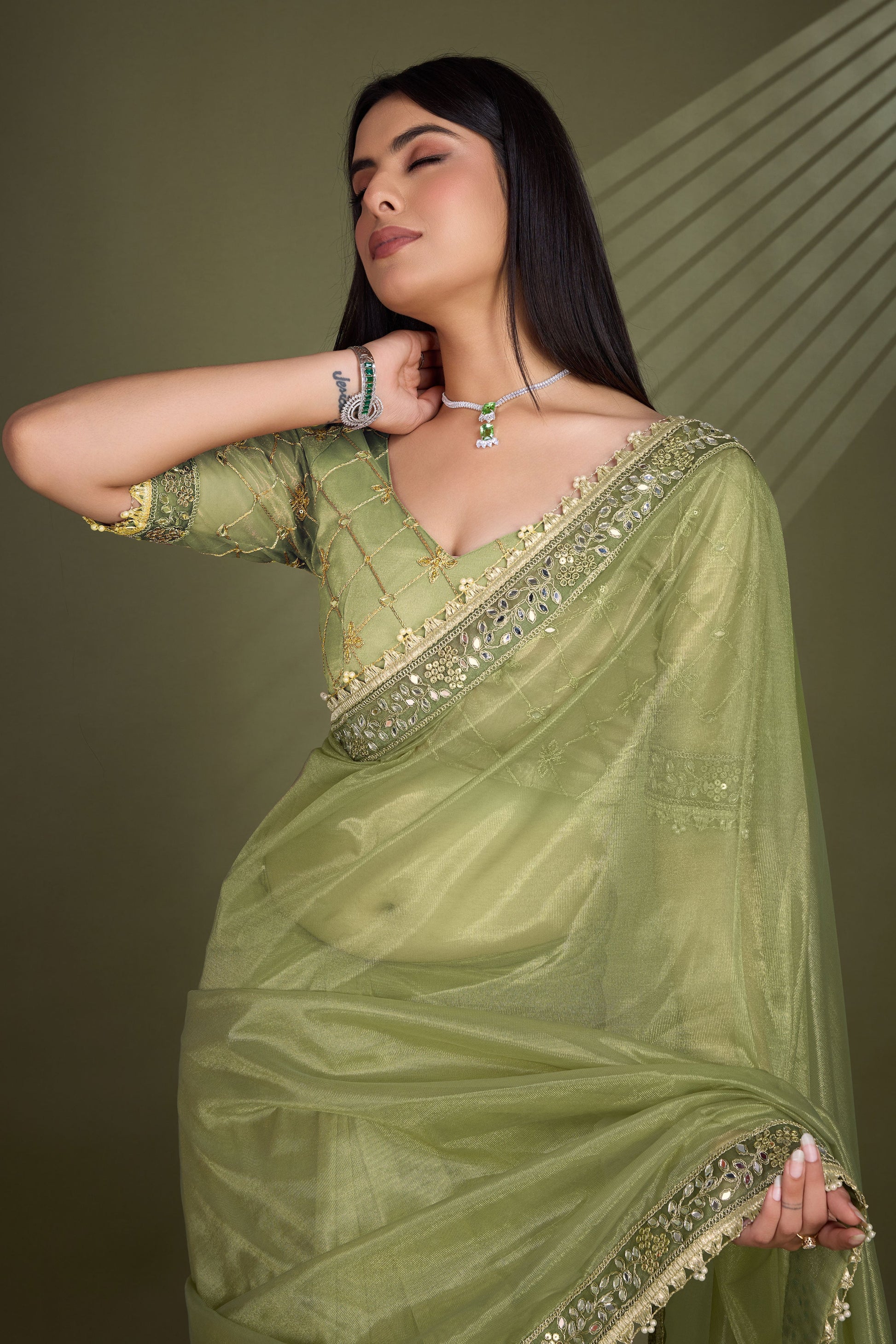 green-shimmer-twill-weave-saree-zb132815_2_SareeButa.com