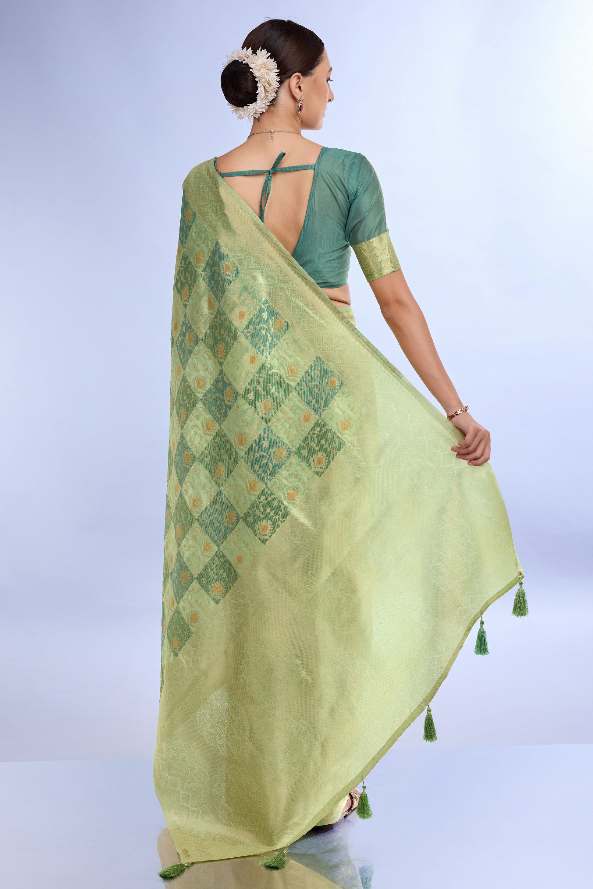 green-woven-cotton-saree-zb132194_4_SareeButa.com