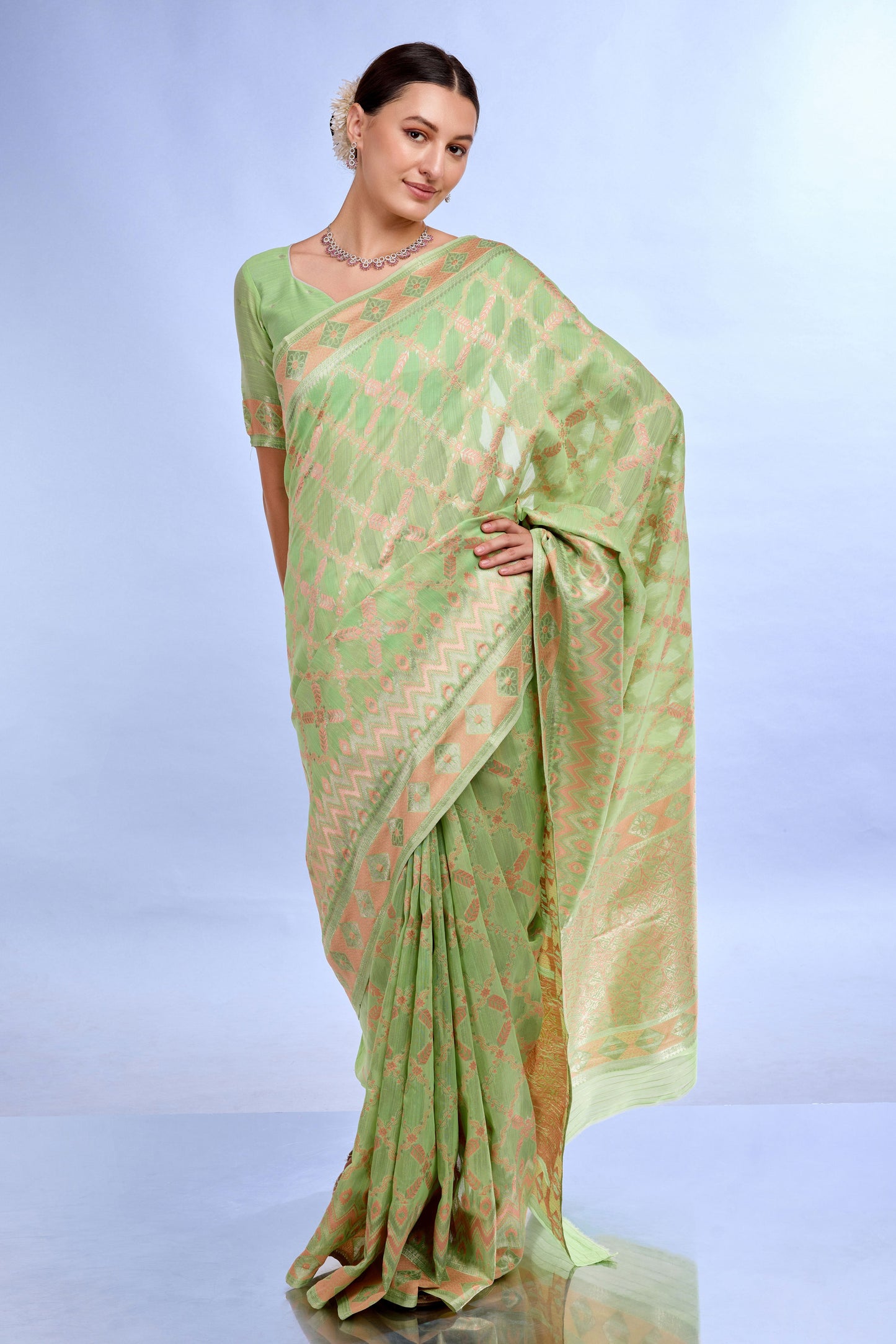 green-woven-linen-saree-zb132204_3_SareeButa.com