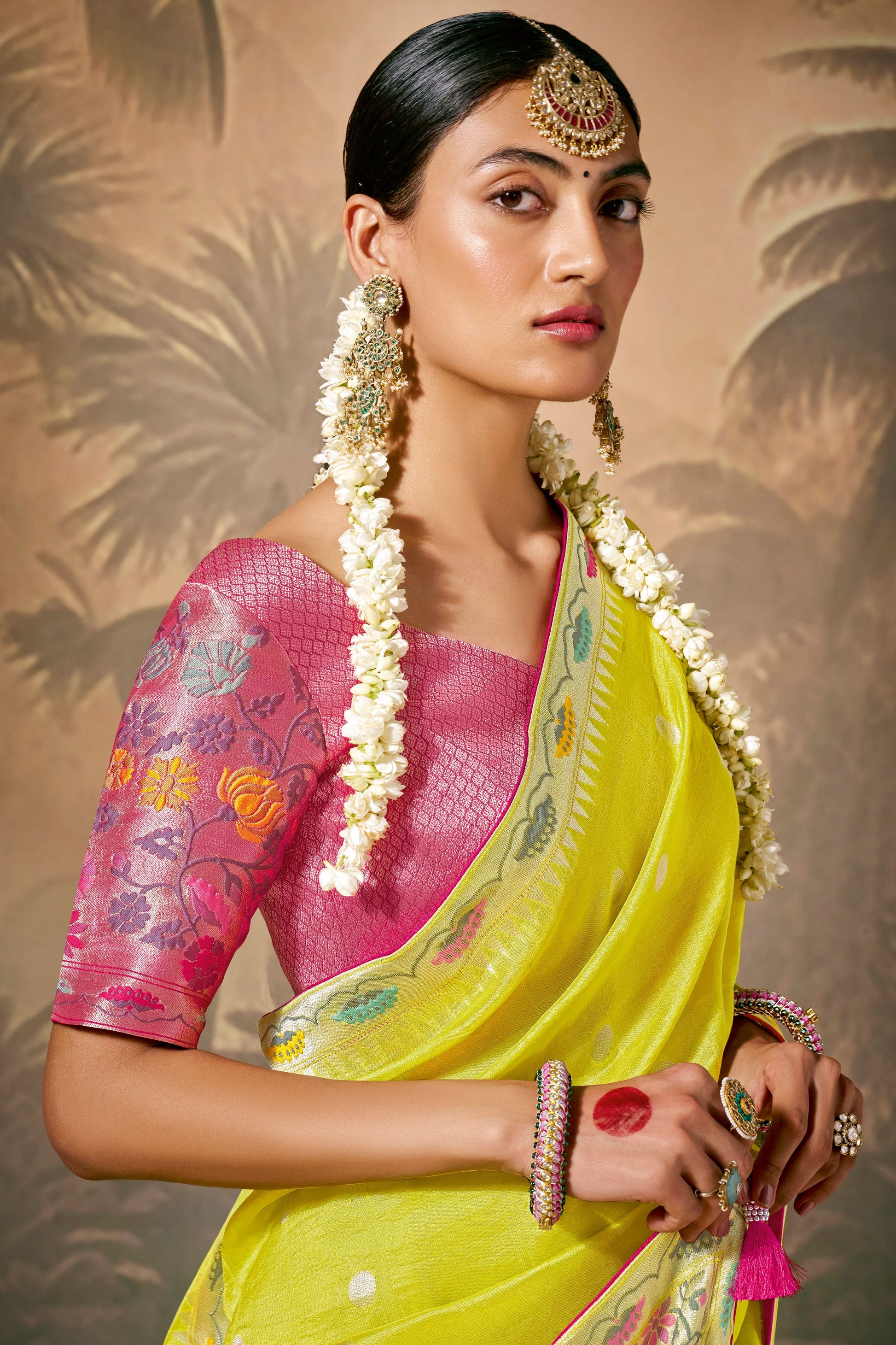 green-woven-muga-silk-saree-zb132918_2_SareeButa.com