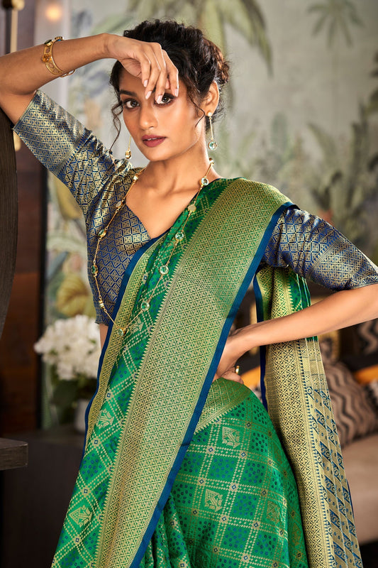 green-woven-patola-silk-saree-zb130643_2_SareeButa.com