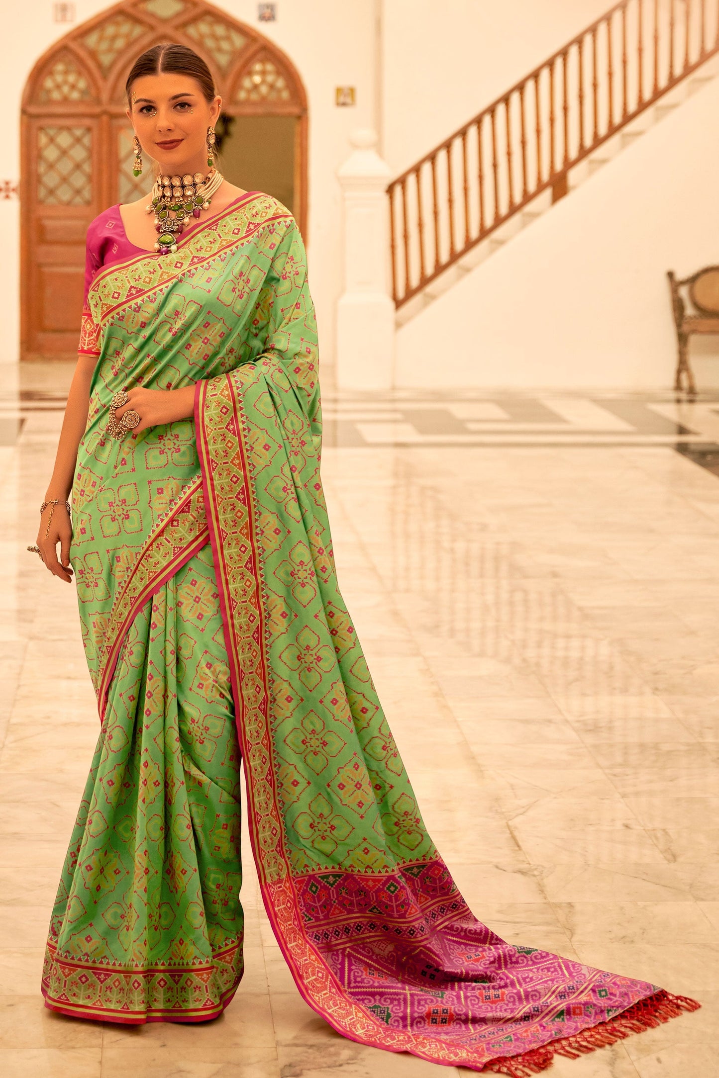 green-woven-patola-silk-saree-zb131188_1_SareeButa.com