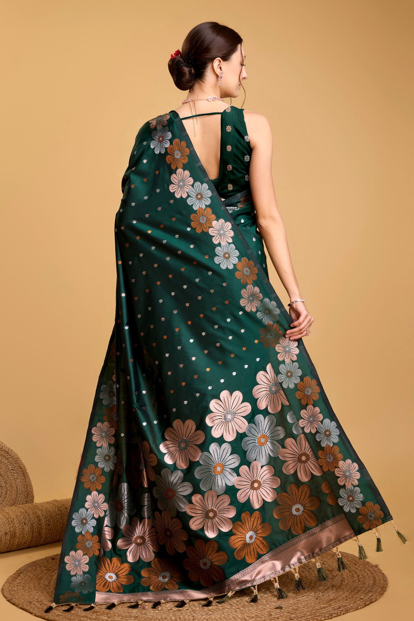 green-woven-silk-saree-zb130511_3_SareeButa.com