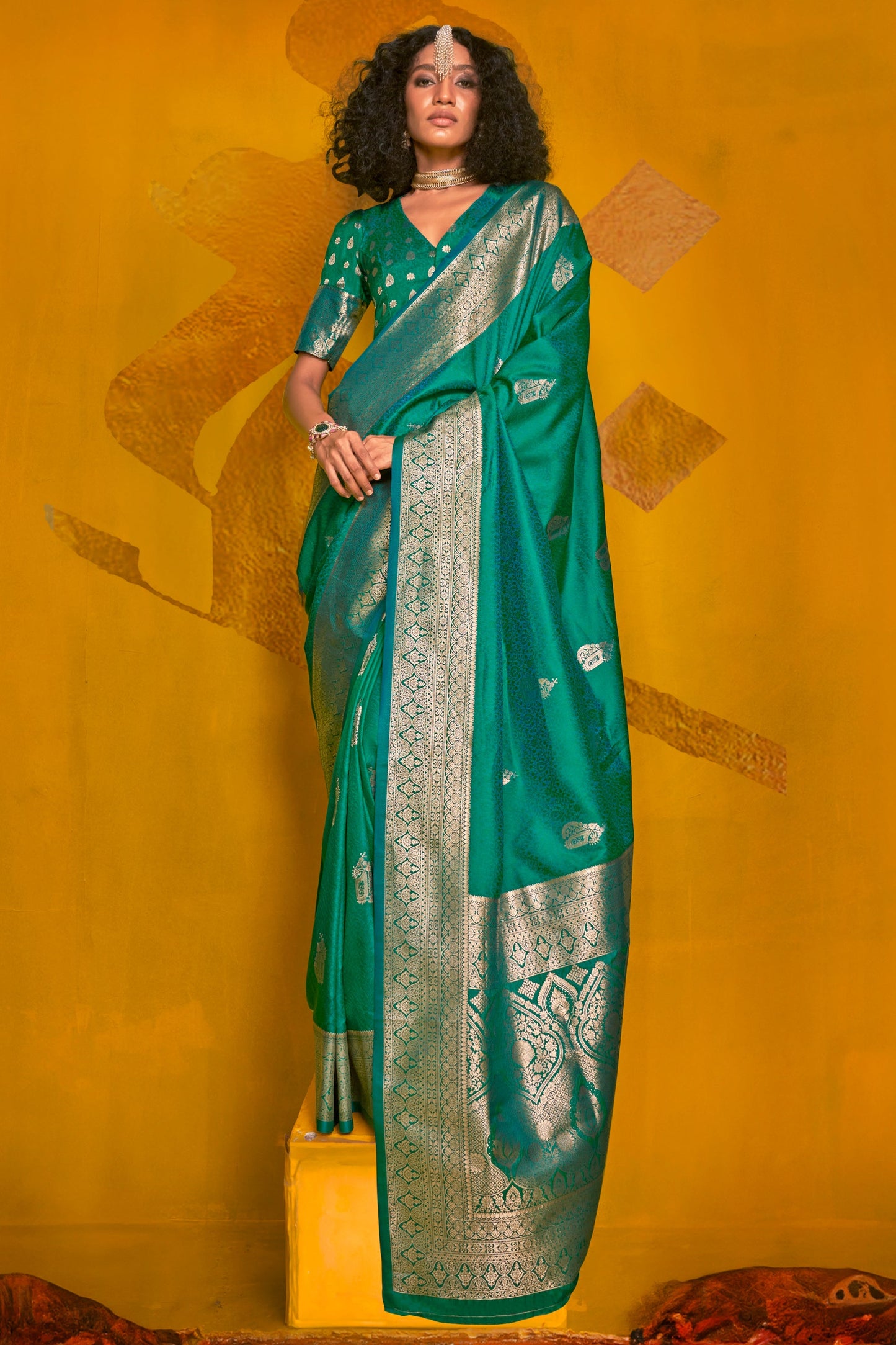 Green 2-Tone Zari Weaving Silk Saree-ZB134060_1_SareeButa.com