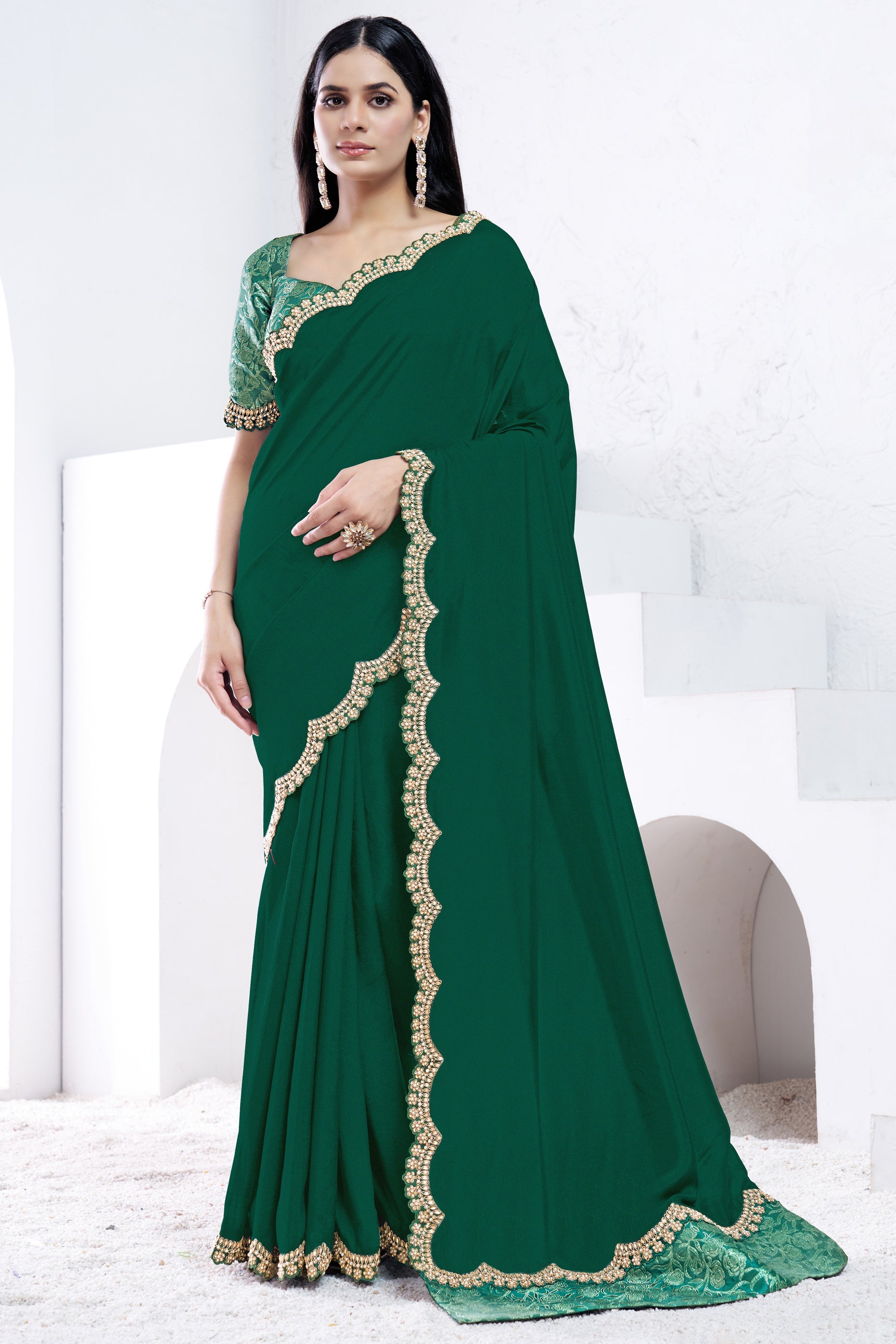 green-embroidered-crepe-silk-saree-zb133735_5_Sareebuta.com