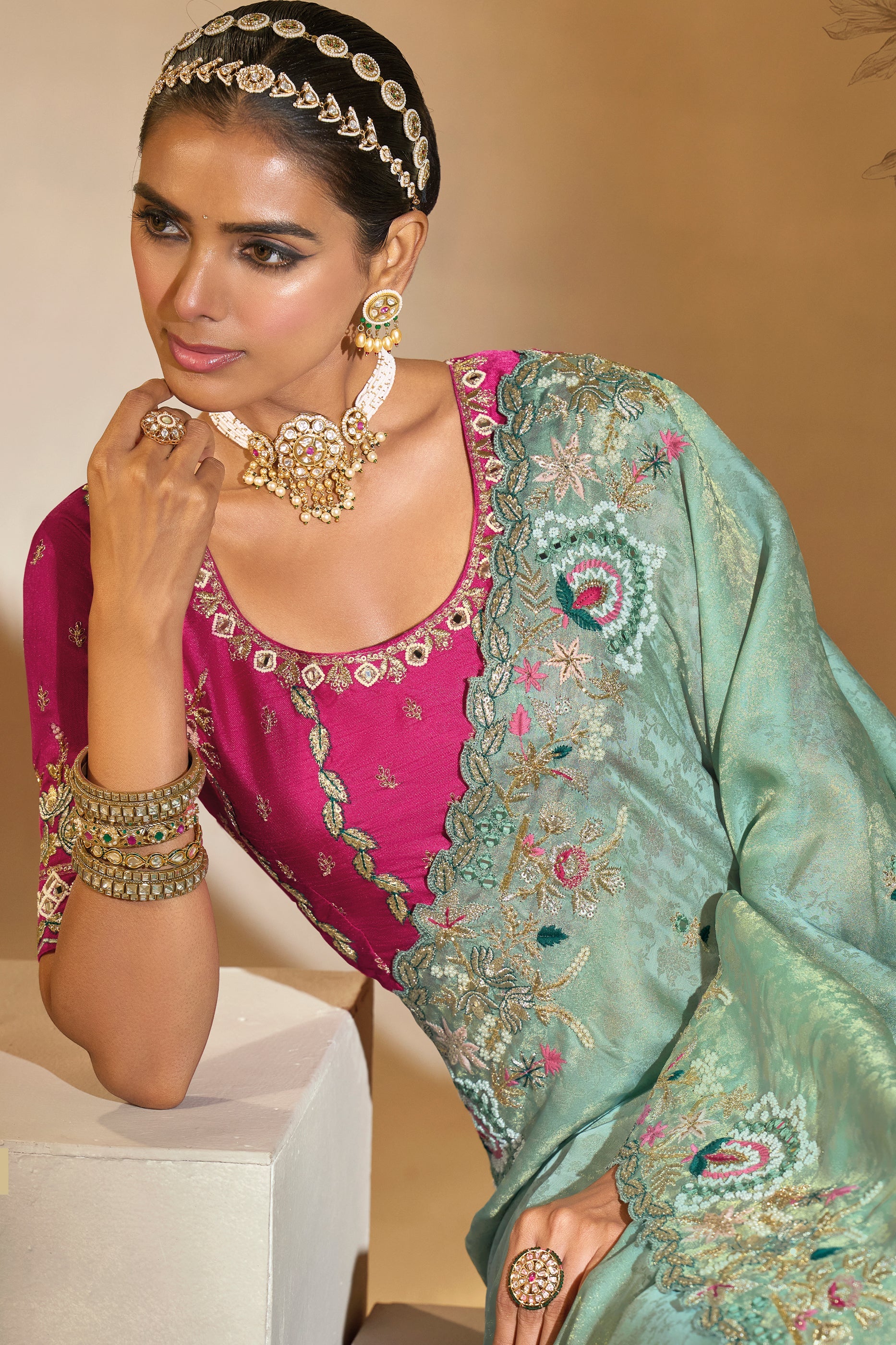 Green Embroidered Kanjivaram Silk Saree-SAR10613_2_SareeButa.com