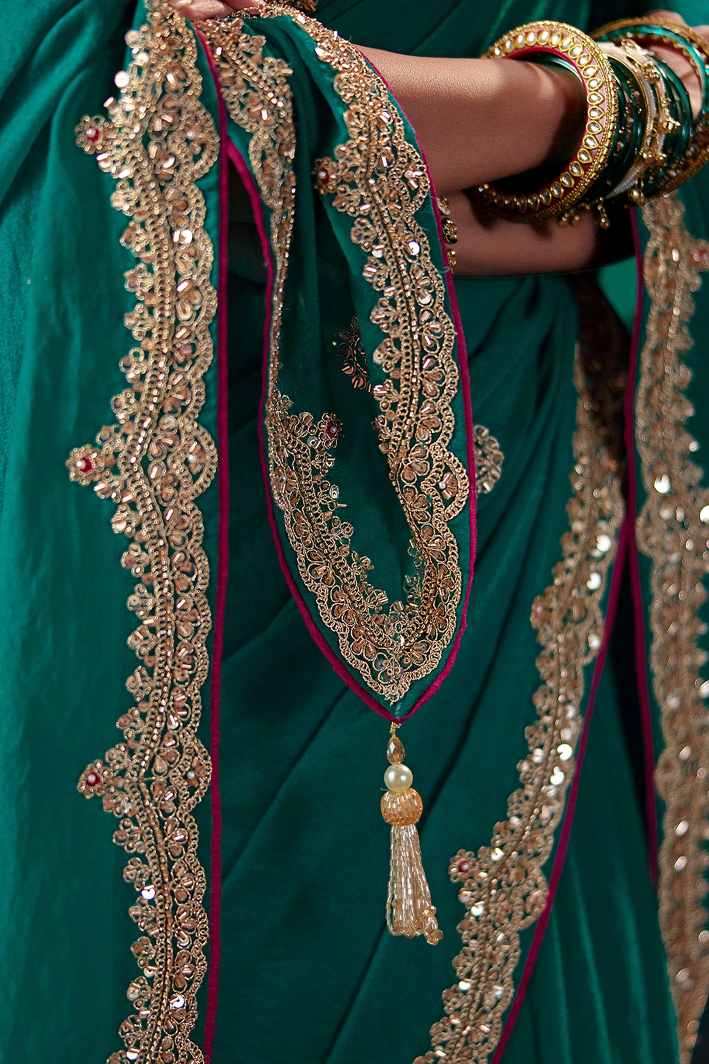 Green Embroidered Rayon Silk Saree-SAR13194_5_SareeButa.com