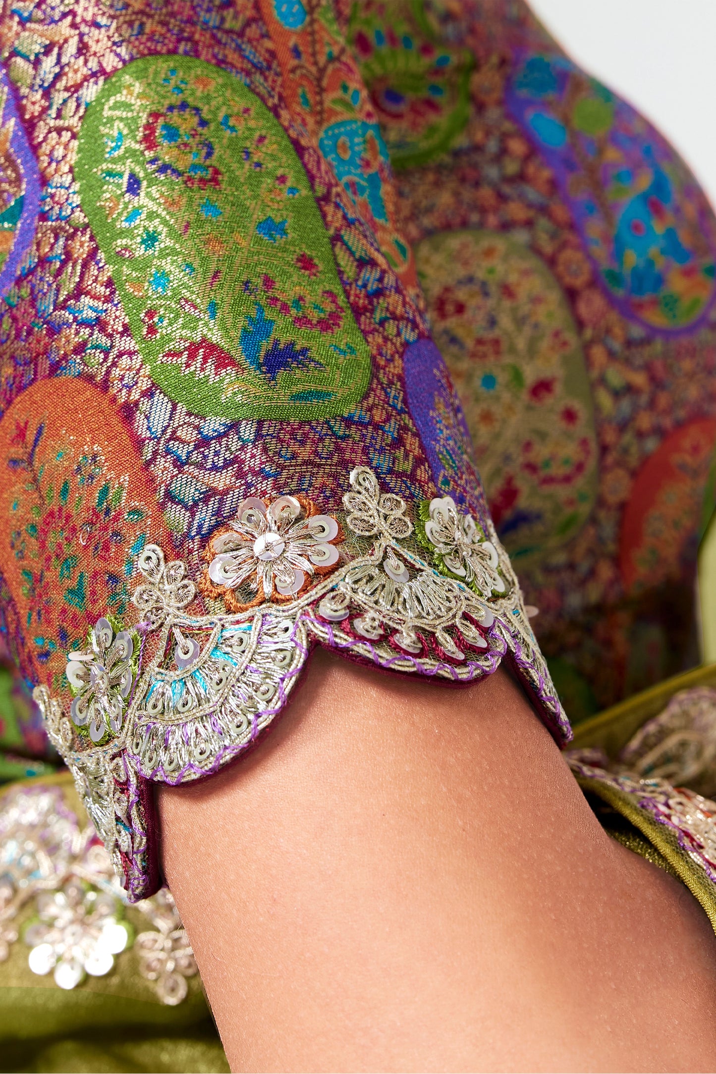Green Embroidered Satin Organza Saree-SAR12245_3_SareeButa.com