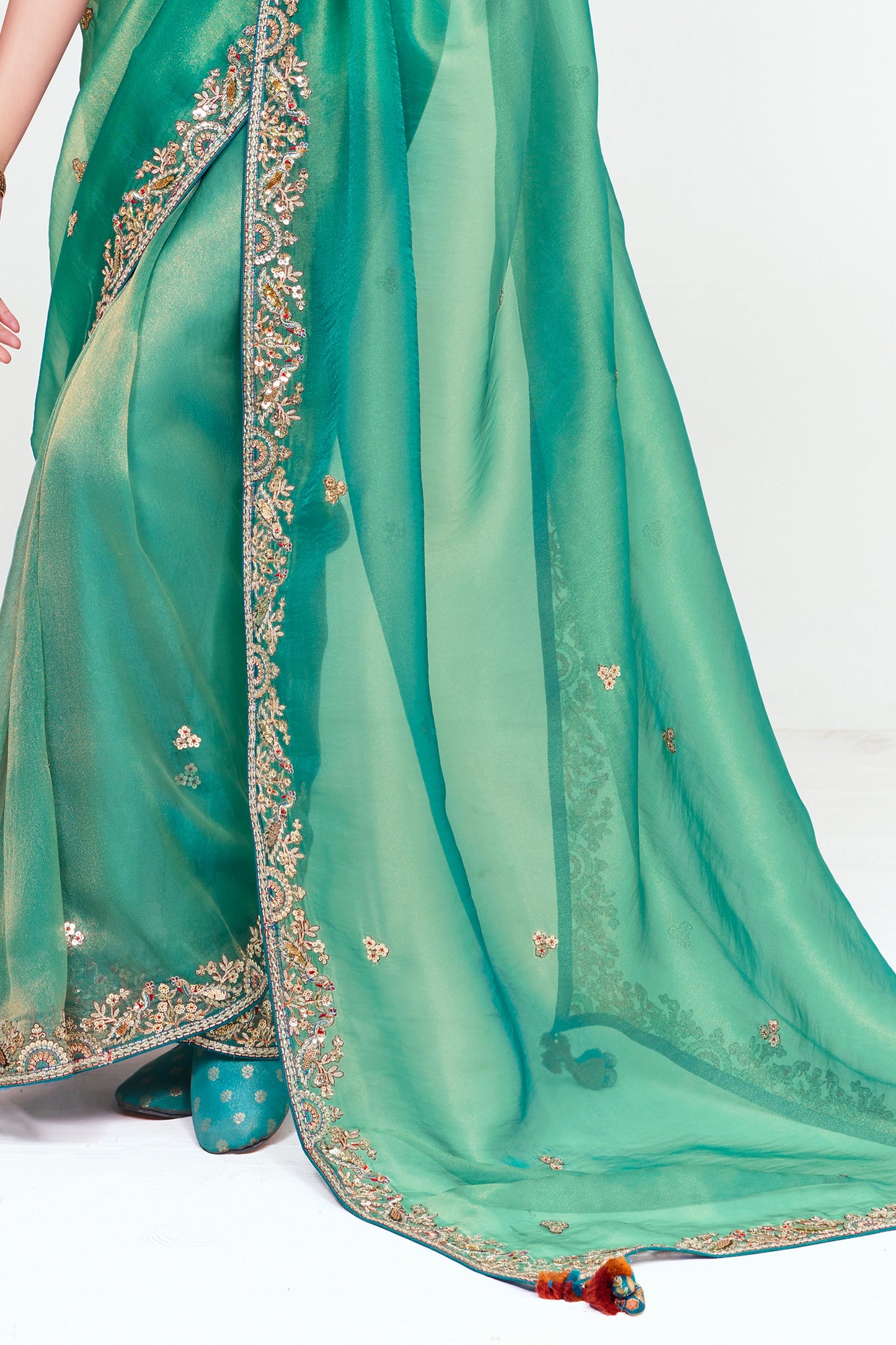 Green Embroidered Satin Organza Saree-SAR12248_5_SareeButa.com