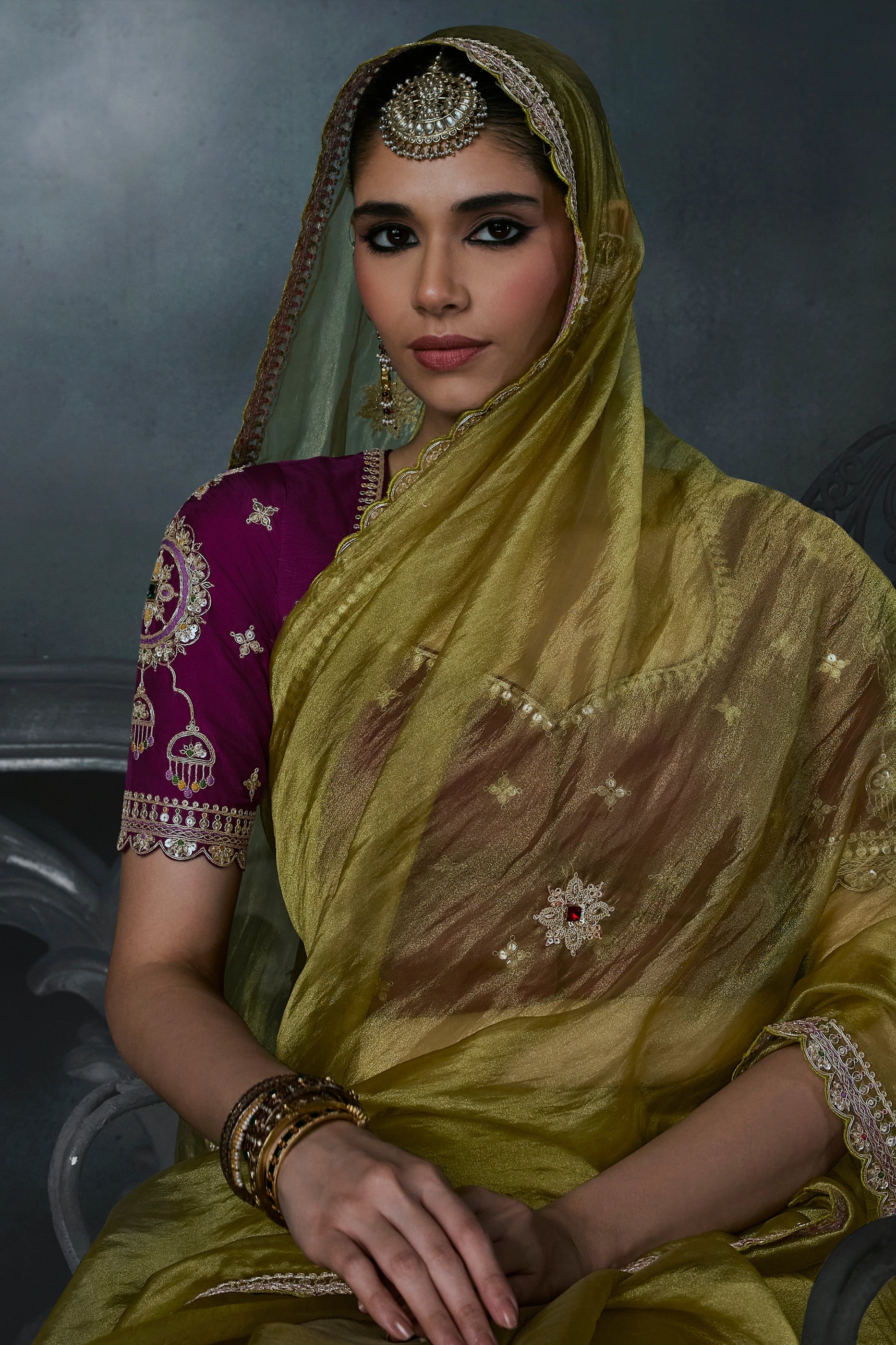 Green Embroidered Tissue Organza Saree-SAR13099_3_SareeButa.com