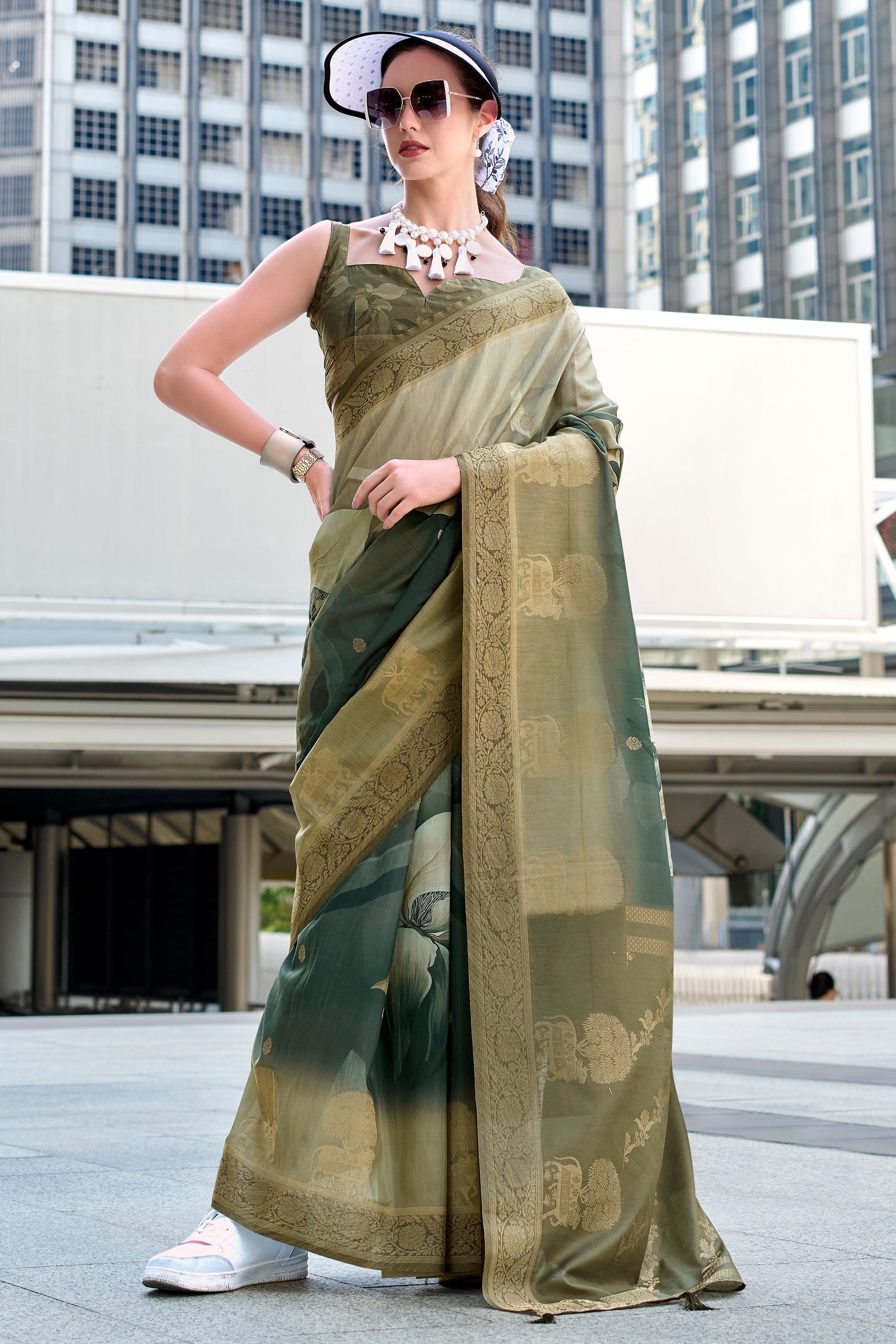 Green Jacqaurd Silk Saree-ZB133857_1_SareeButa.com