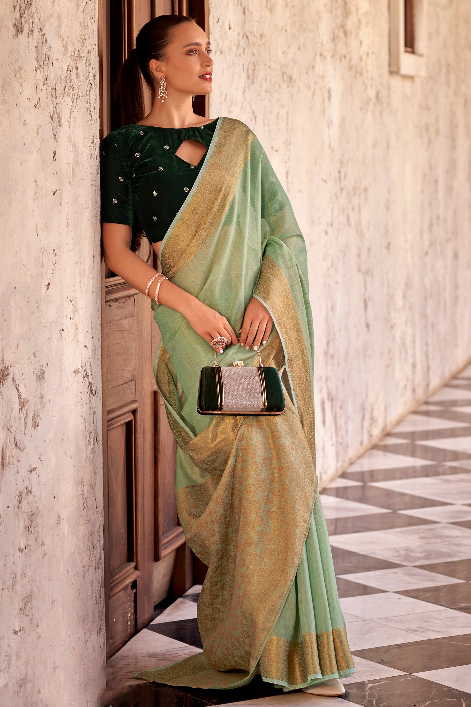 green-linen-silk-saree-zb132468_4_SareeButa.com