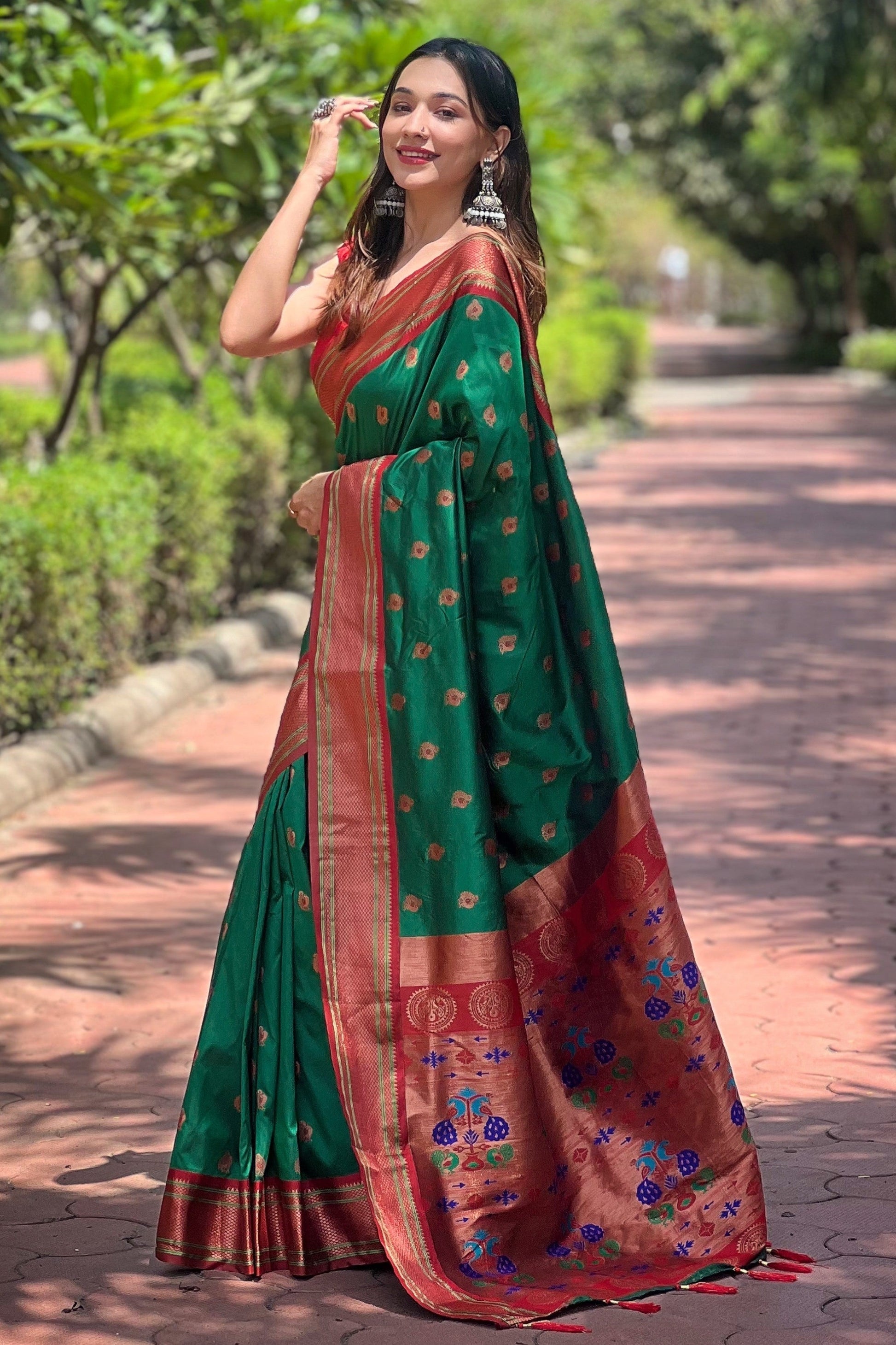 Green Paithani Saree-ZB133094_3_SareeButa.com