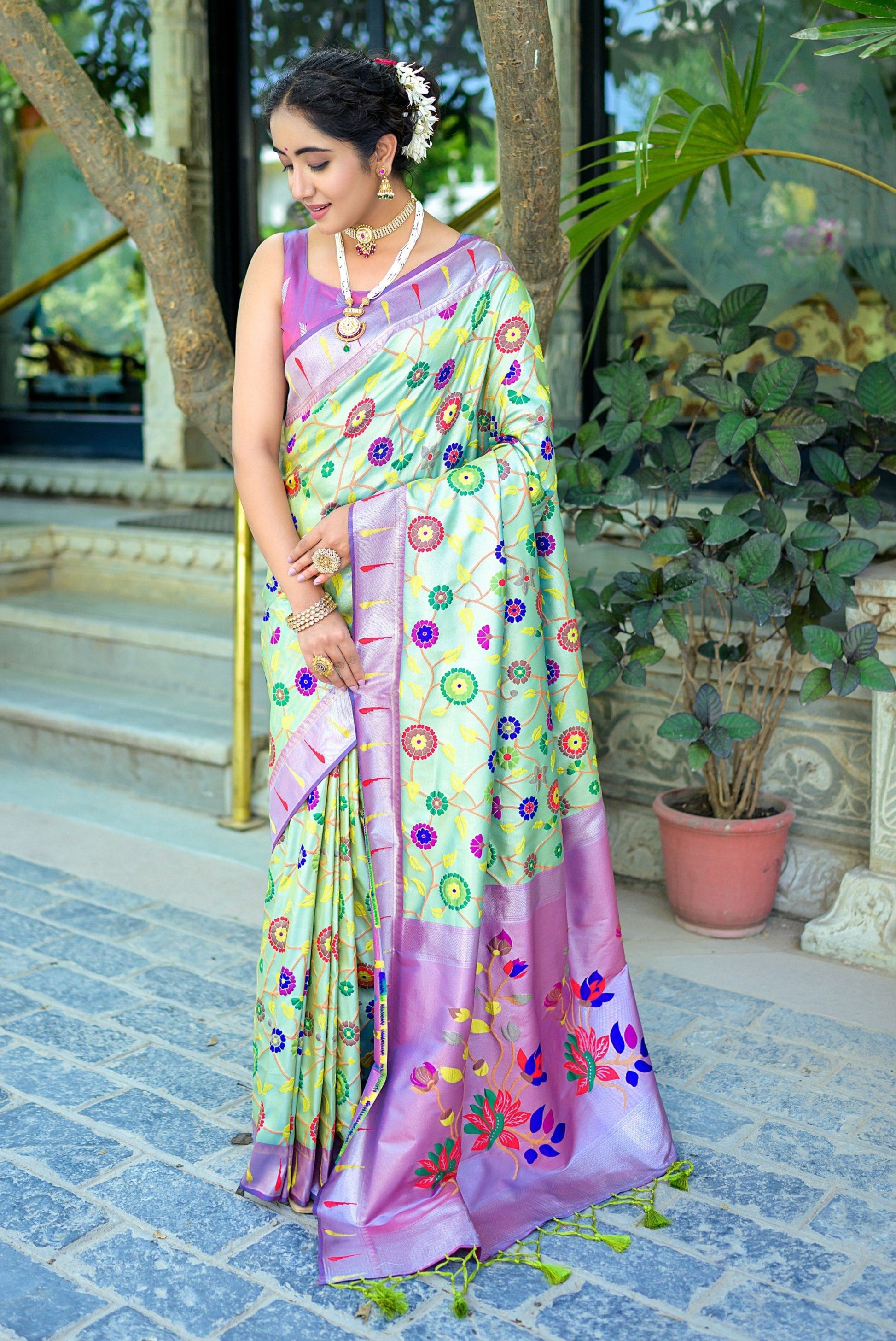 green-paithani-silk-saree-zb130493_3_SareeButa.com