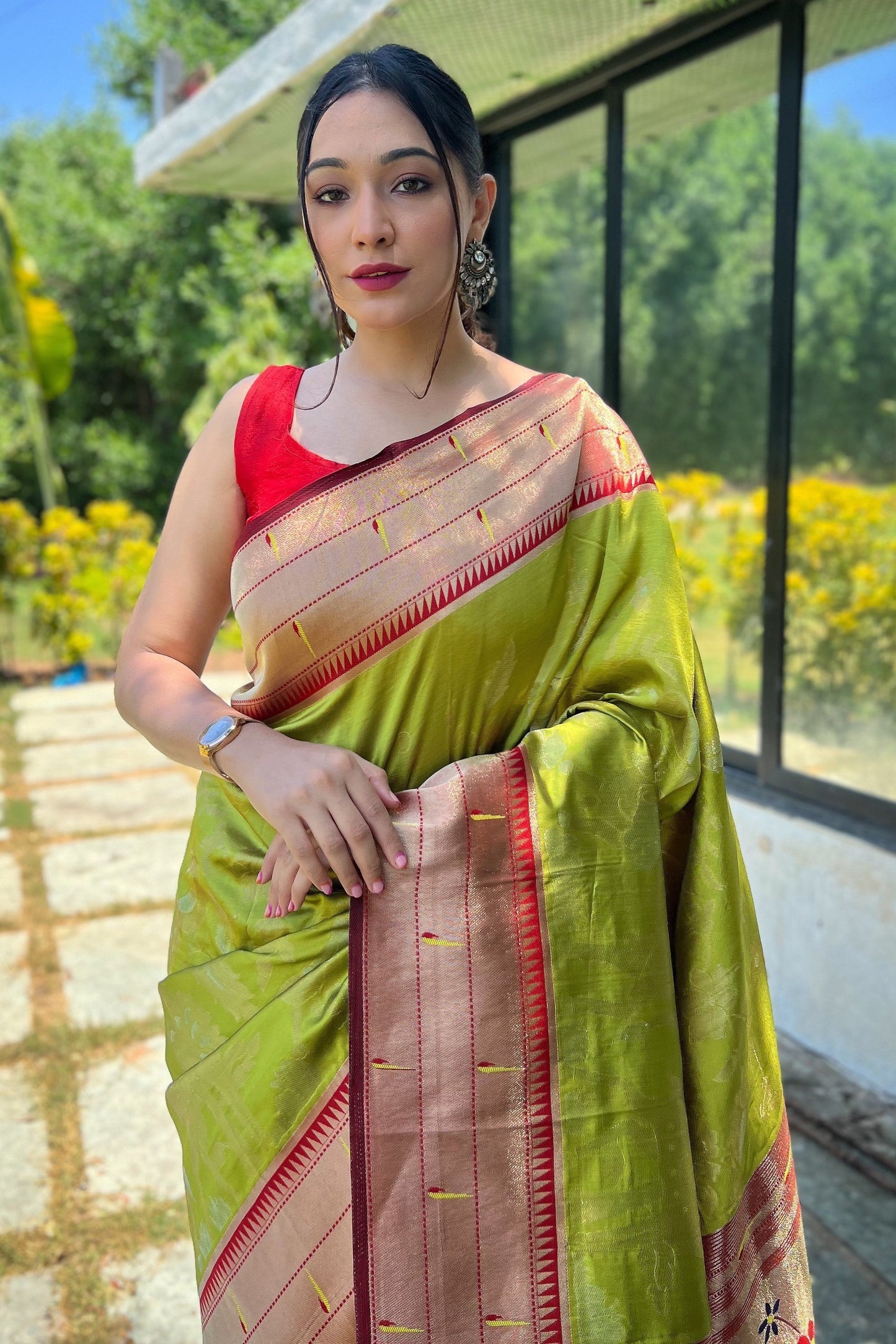 green-paithani-silk-saree-zb131535_2_SareeButa.com