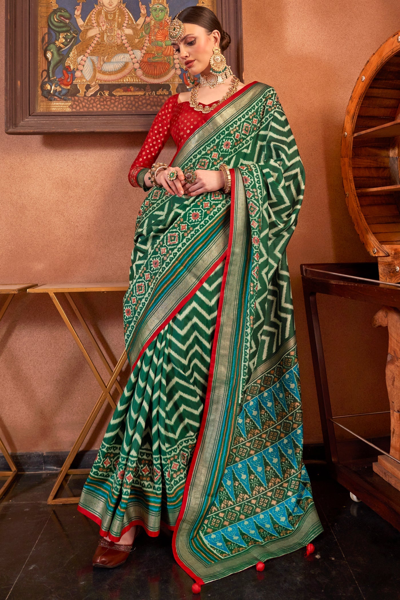 green-patola-silk-saree-zb132058_1_SareeButa.com