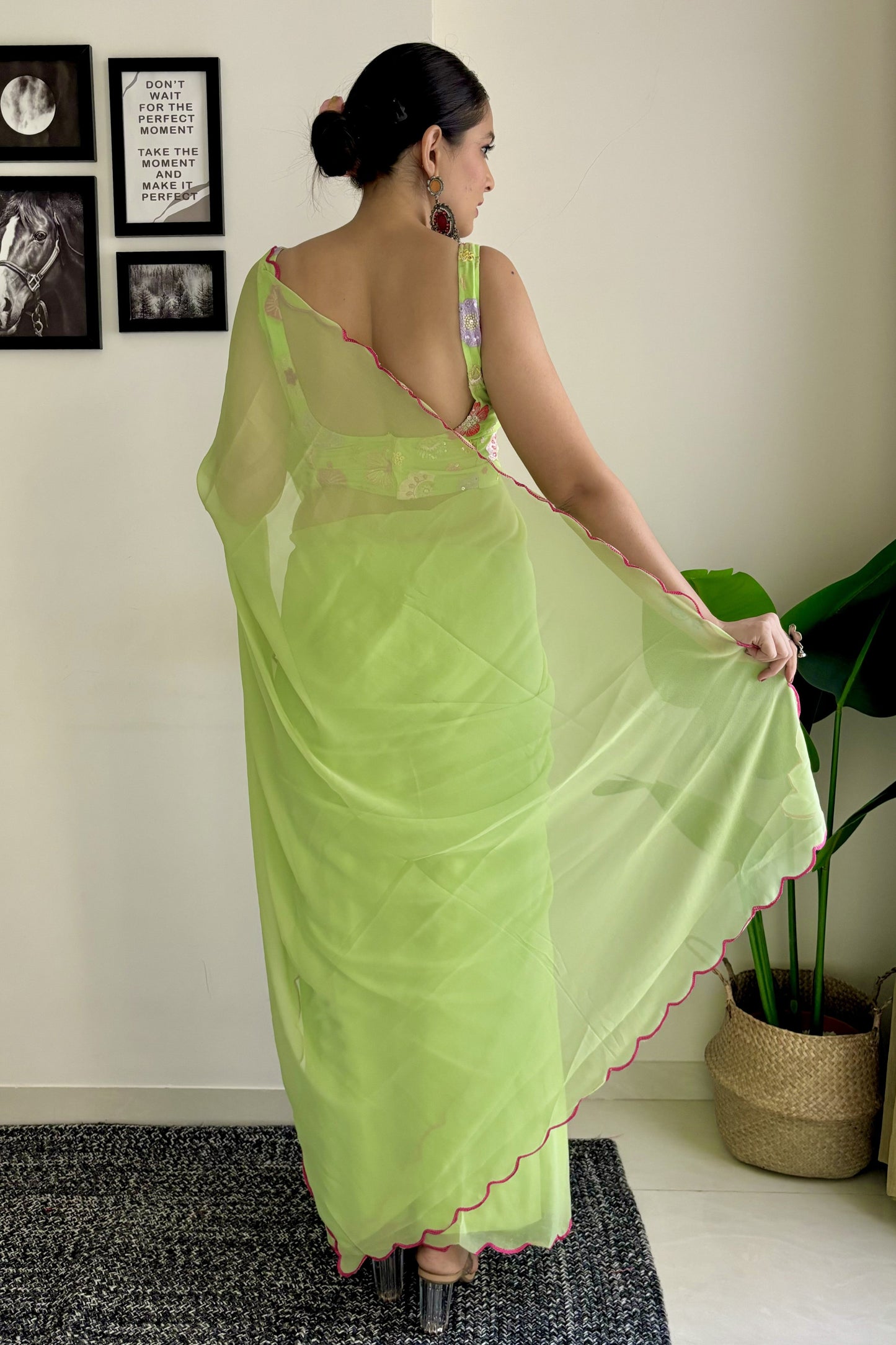 green-plain-georgette-saree-zb132624_3_SareeButa.com