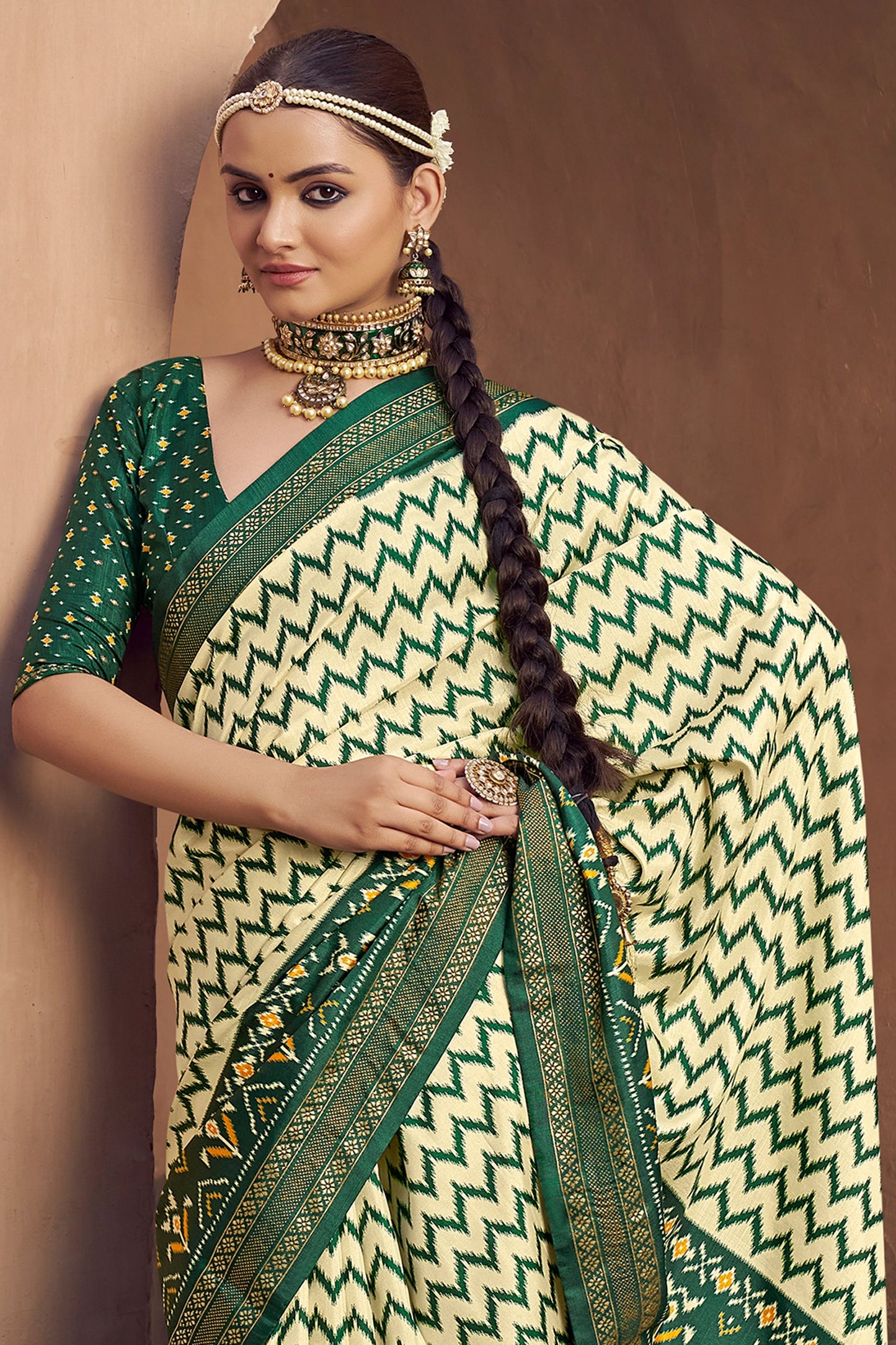 Green Printed Patola Silk Saree-SAR10385_3_SareeButa.com