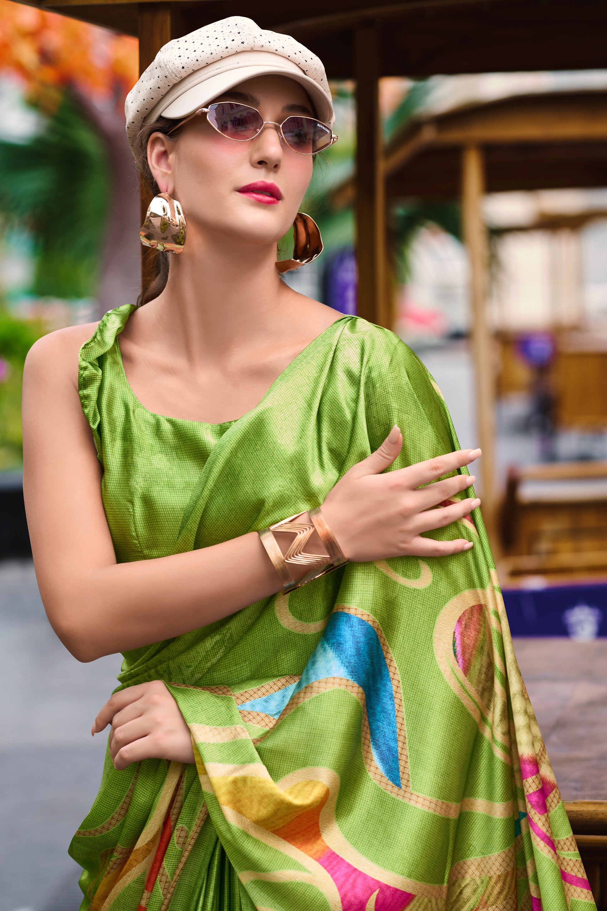 Green Printed Satin Crepe Saree-ZB133764_3_SareeButa.com