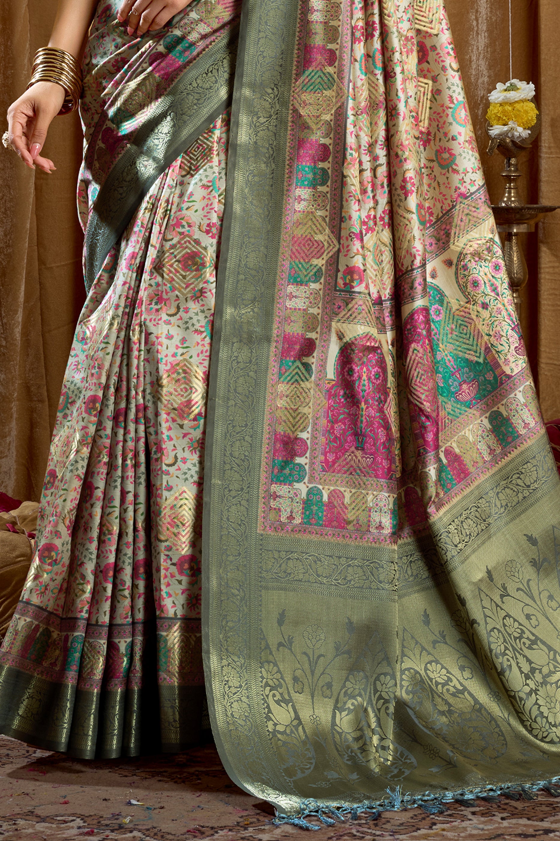 Green Printed Silk Saree-SAR12663_5_SareeButa.com
