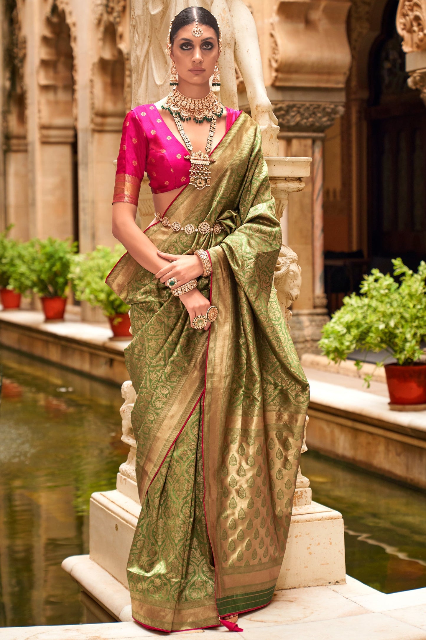 green-printed-silk-saree-zb132494_1_SareeButa.com