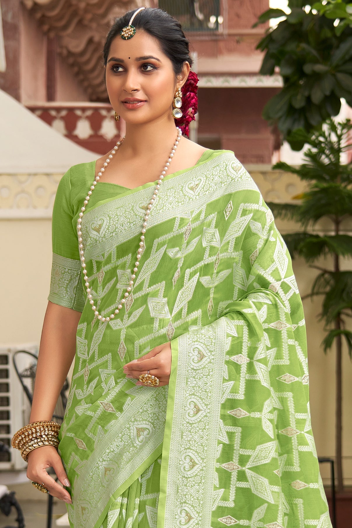 green-woven-cotton-saree-zb132447_2_SareeButa.com