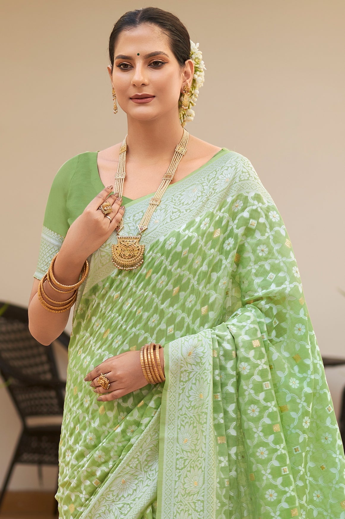 green-woven-cotton-saree-zb132452_2_SareeButa.com