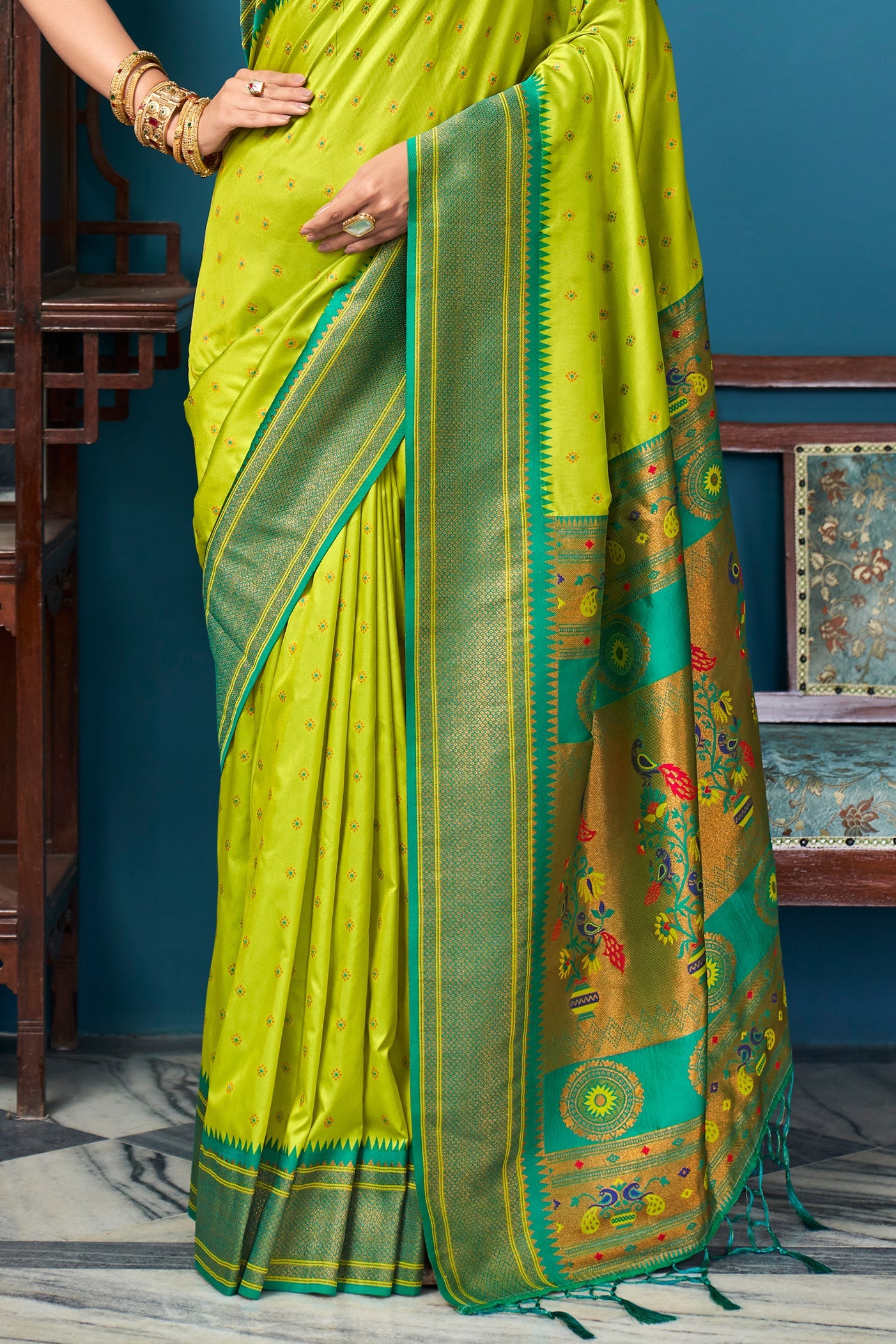 Green Silk Paithani Saree-ZB132299_3