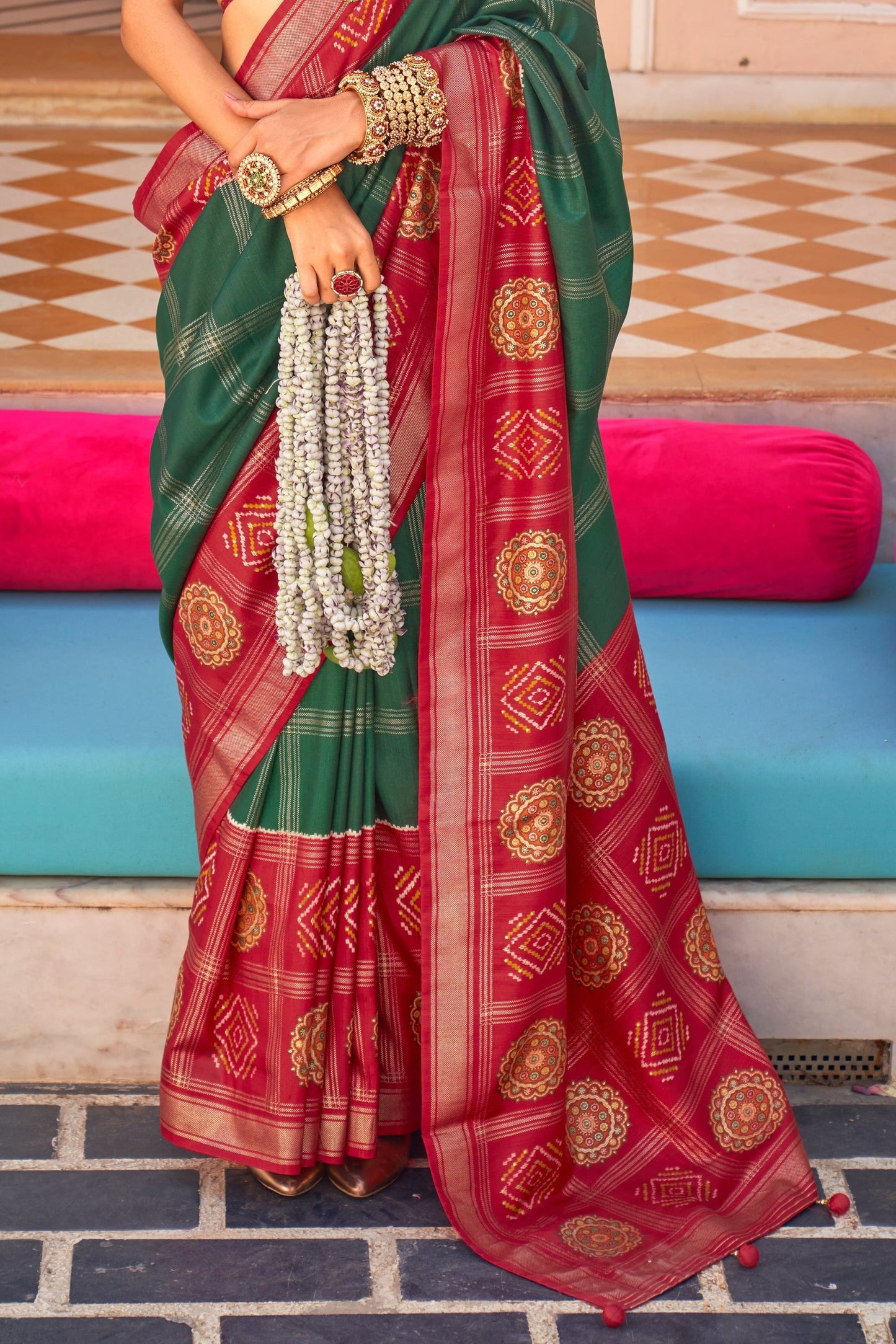 green-silk-patola-saree-zb132028_4_SareeButa.com