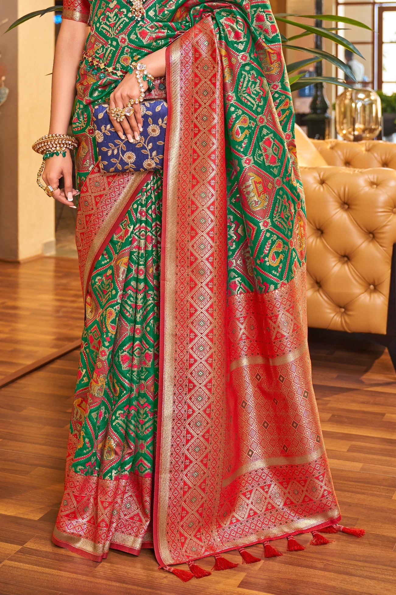 Green Silk Patola Saree-ZB132307_4