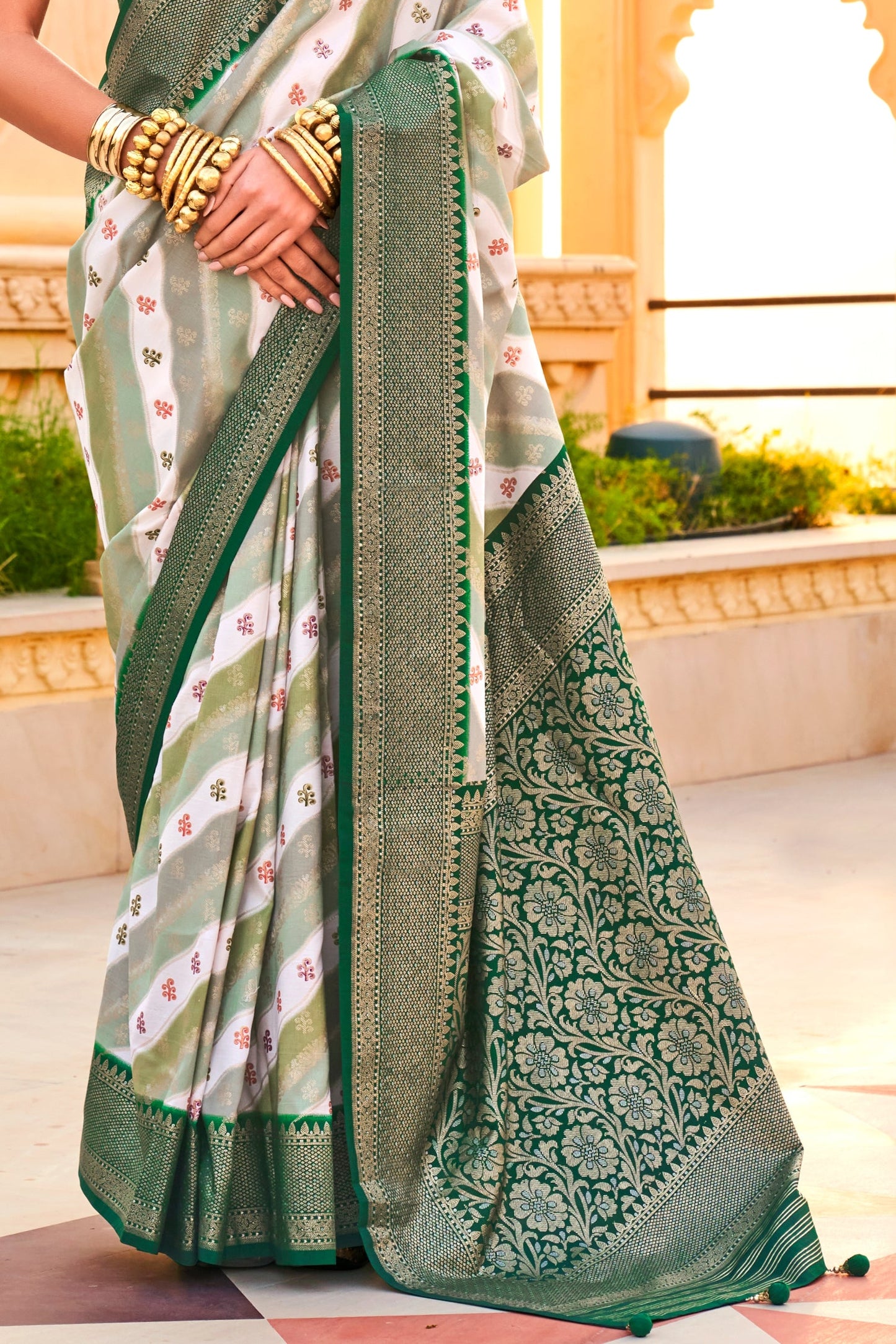 green-viscose-silk-saree-zb132024_4_SareeButa.com