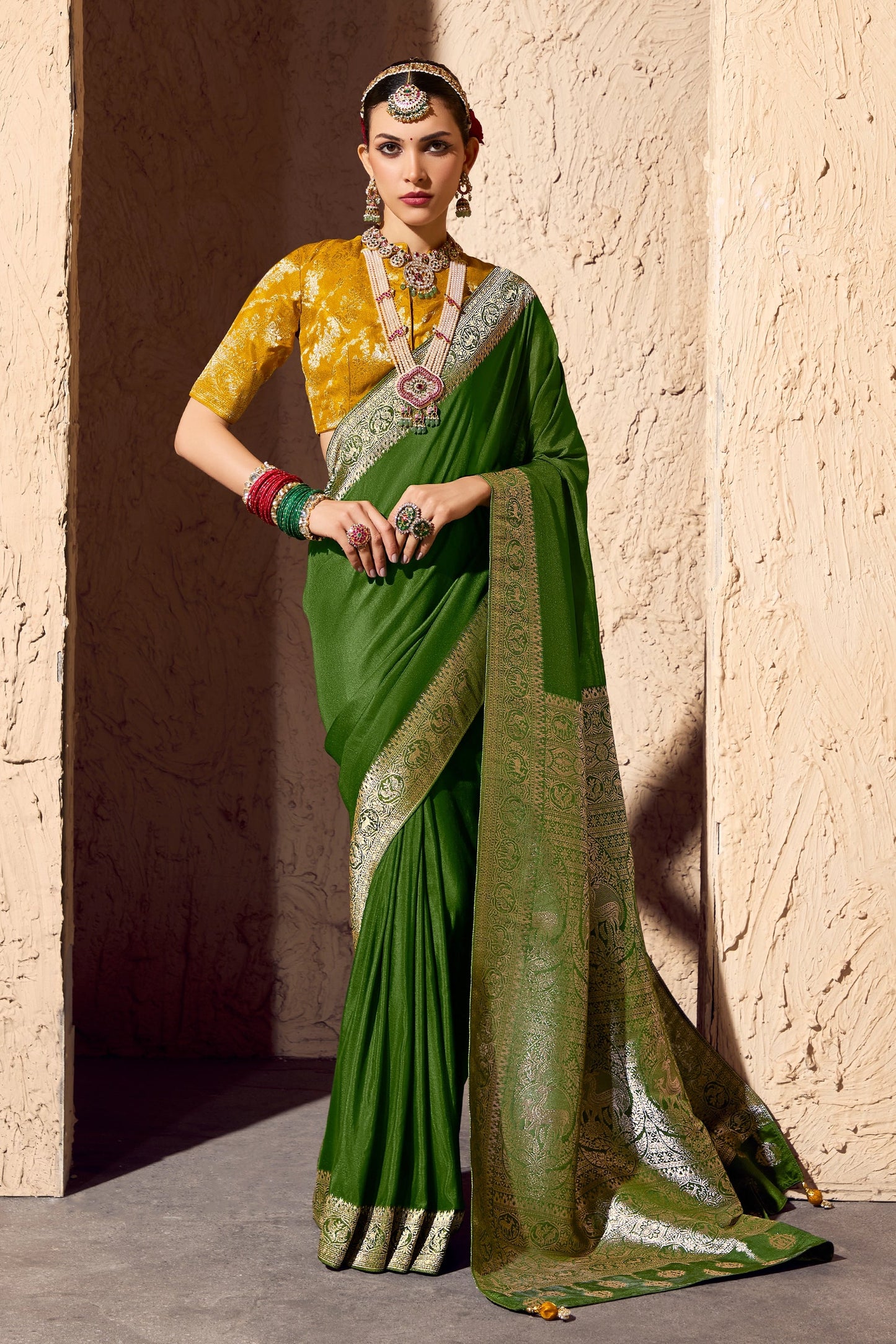 Green Woven Crepe Georgette Saree-SAR10994_1_SareeButa.com