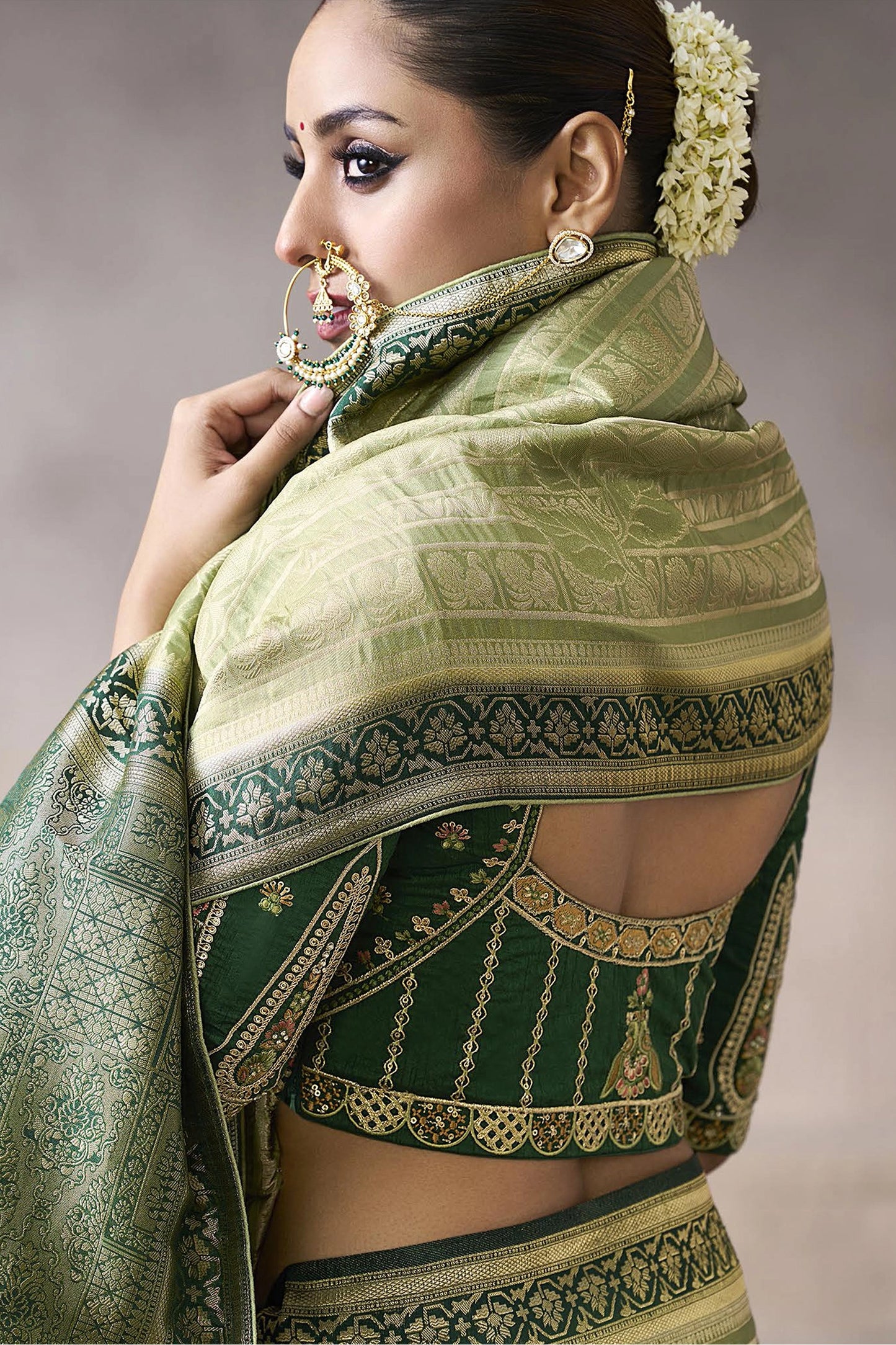 Green Woven Crepe Silk Saree-SAR11602_4_SareeButa.com