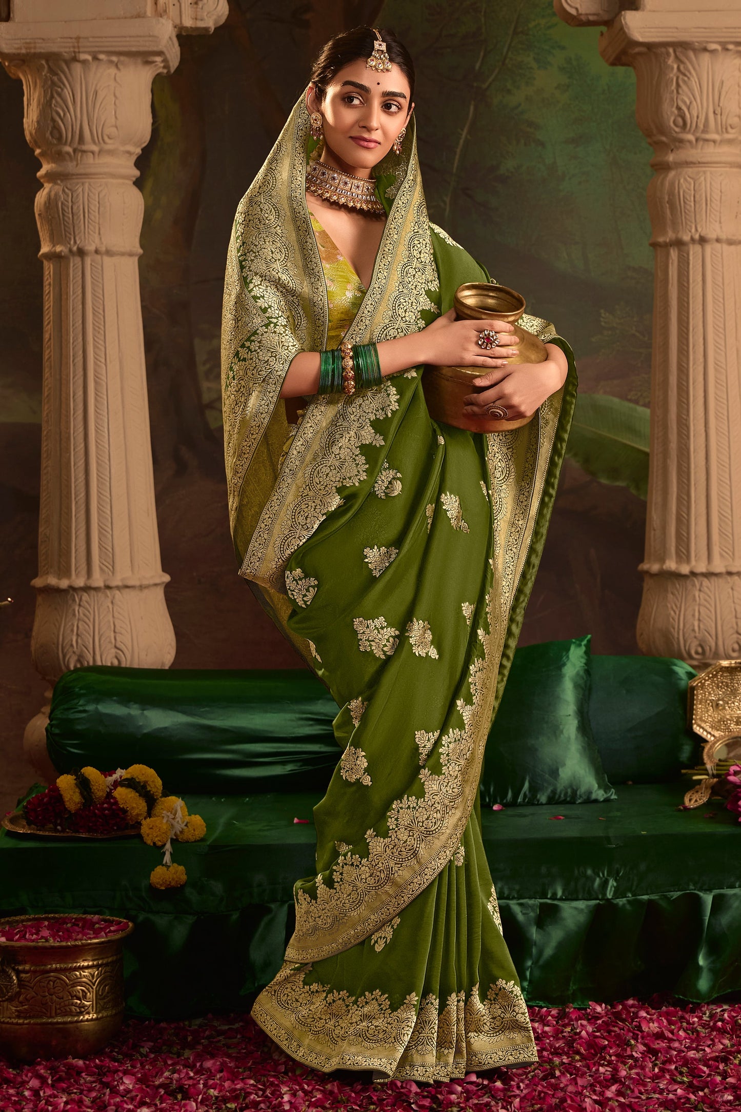 Green Woven Crepe Silk Saree-ZB133582_3_SareeButa.com