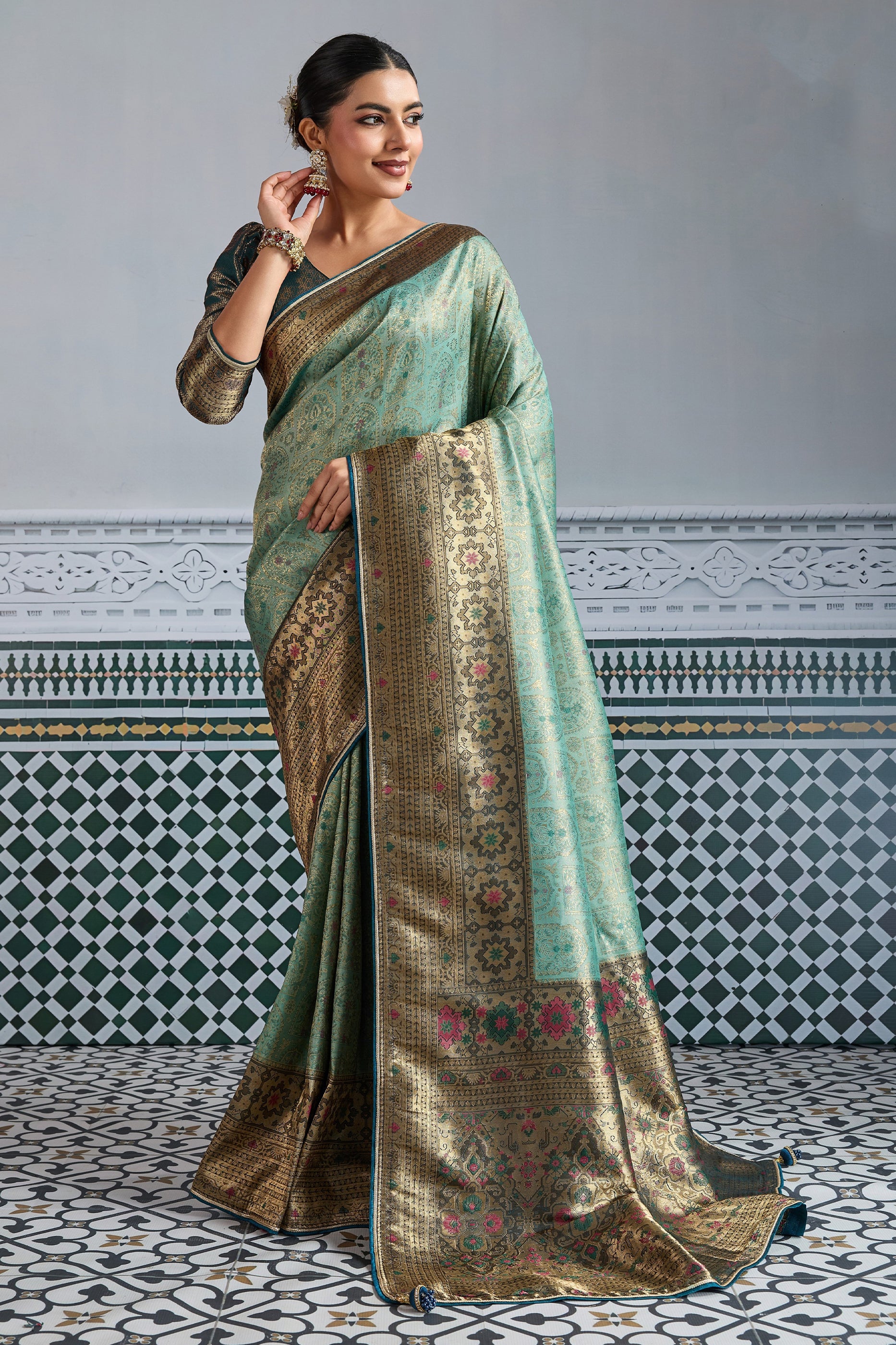 Green Woven Meenakari Silk Saree-SAR11791_1_SareeButa.com