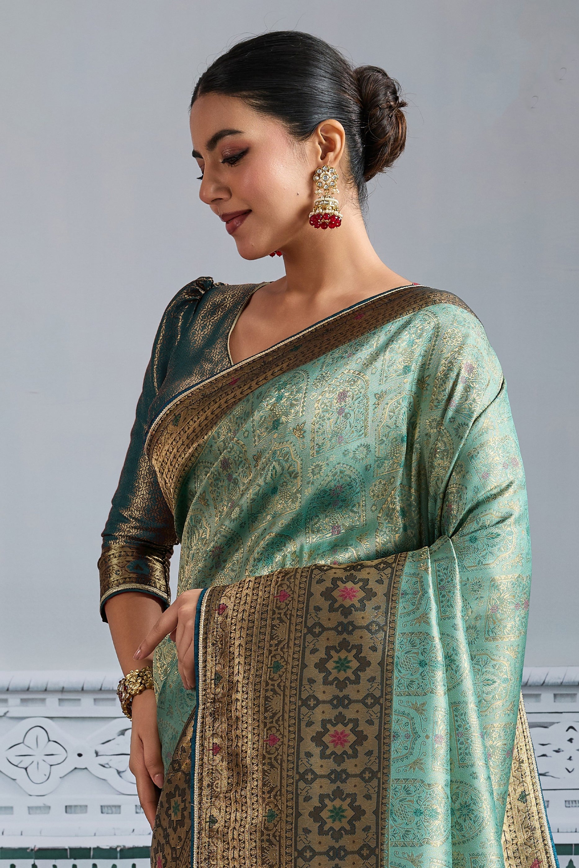 Green Woven Meenakari Silk Saree-SAR11791_3_SareeButa.com