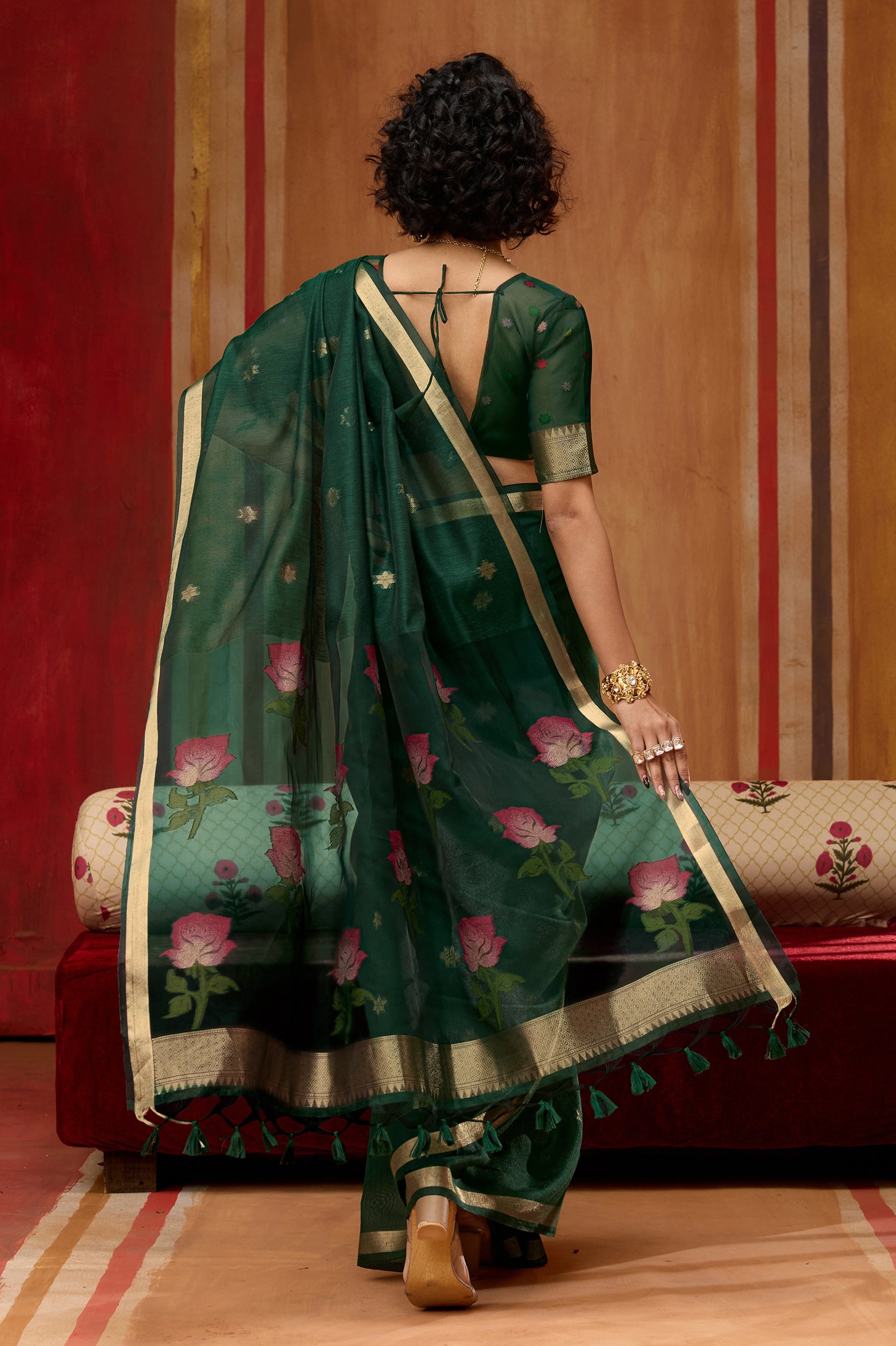 Green Woven Munga Cotton Saree-SAR11935_4_SareeButa.com