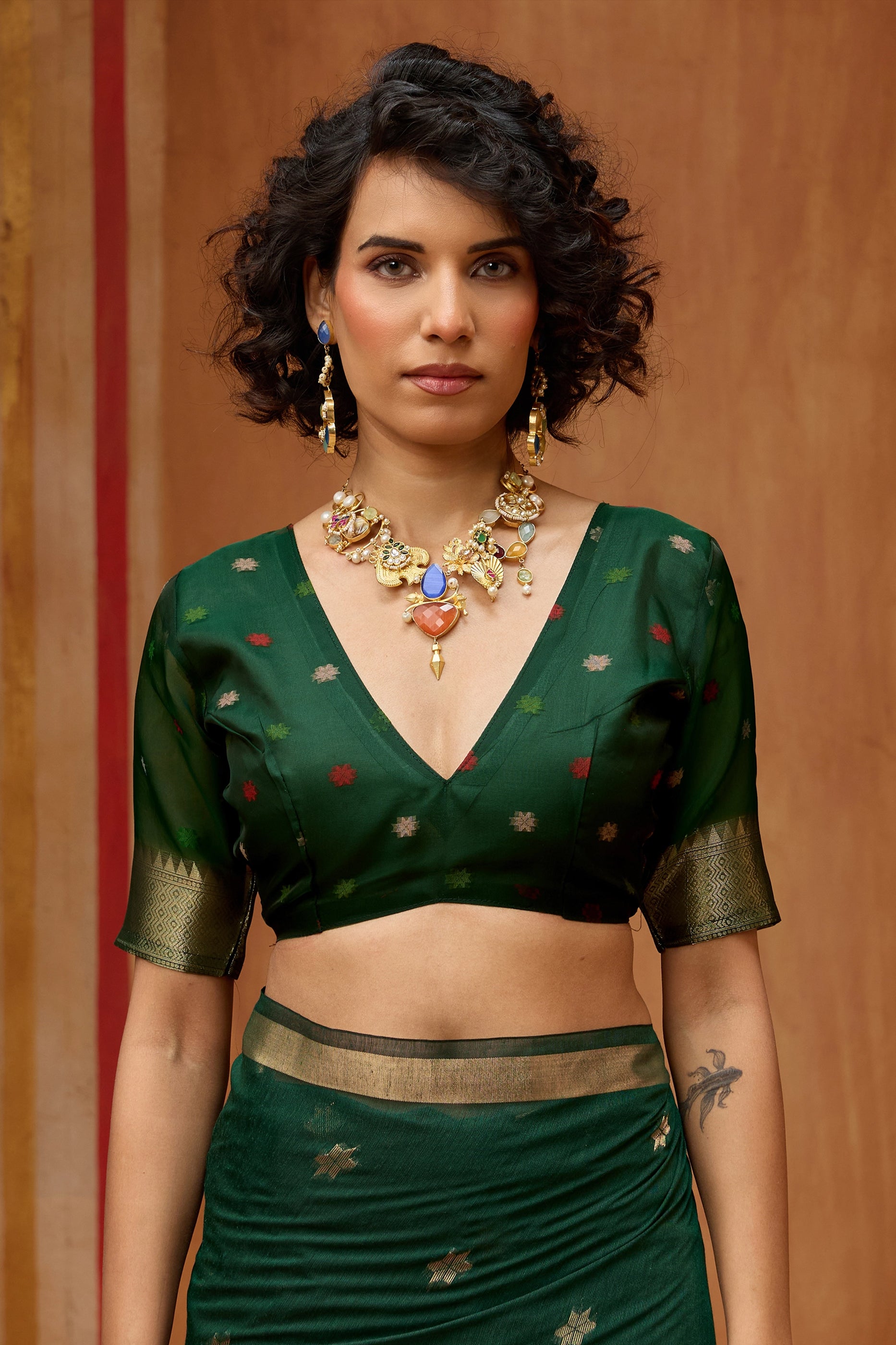 Green Woven Munga Cotton Saree-SAR11935_5_SareeButa.com
