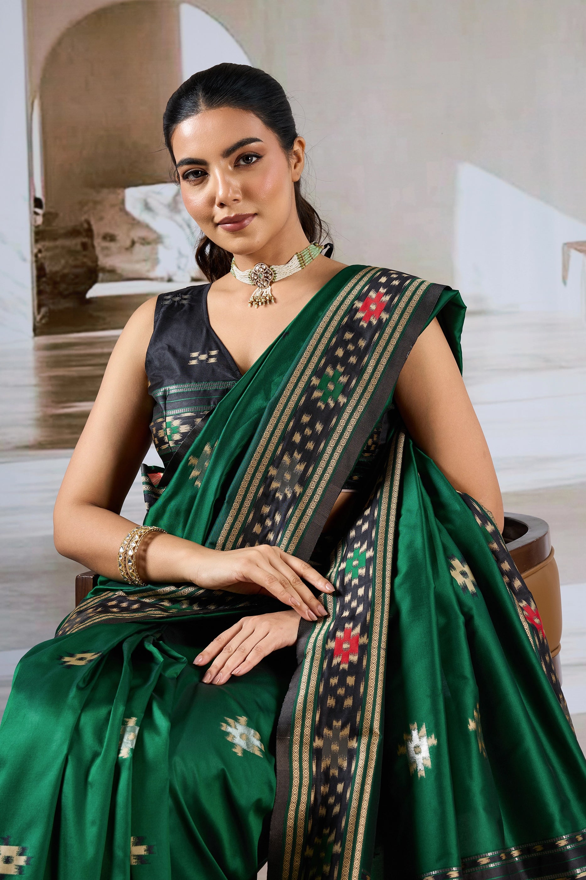 Green Woven Patola Silk Saree-SAR12418_2_SareeButa.com