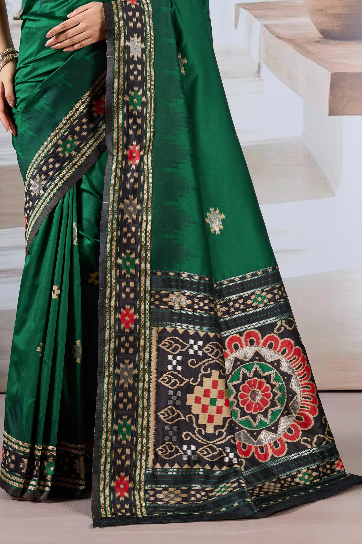 Green Woven Patola Silk Saree-SAR12418_5_SareeButa.com