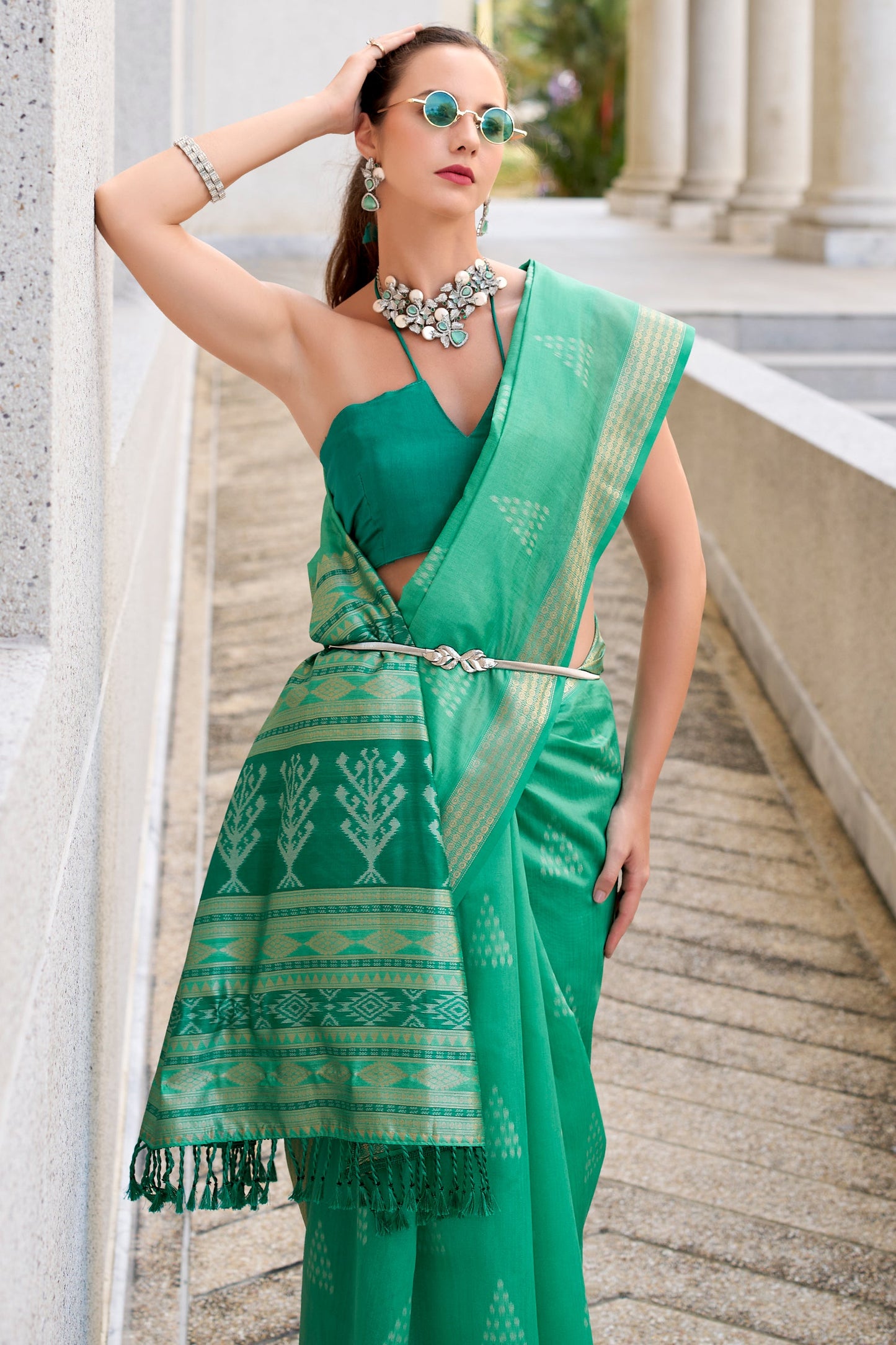 Green Woven Rayon Silk Saree-ZB133847_2_SareeButa.com
