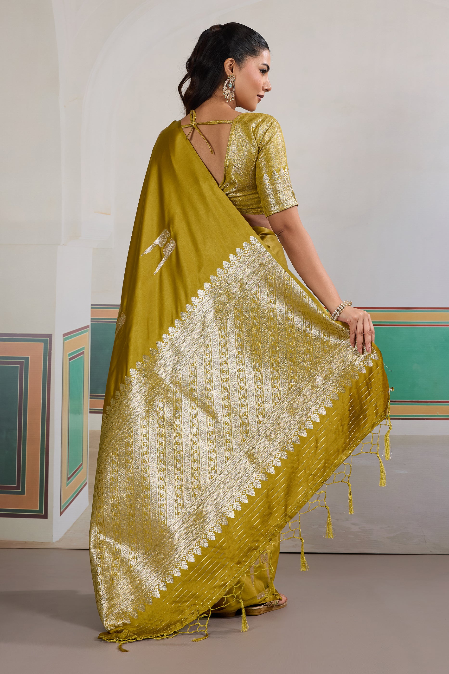 Green Woven Satin Saree-SAR12294_5_SareeButa.com