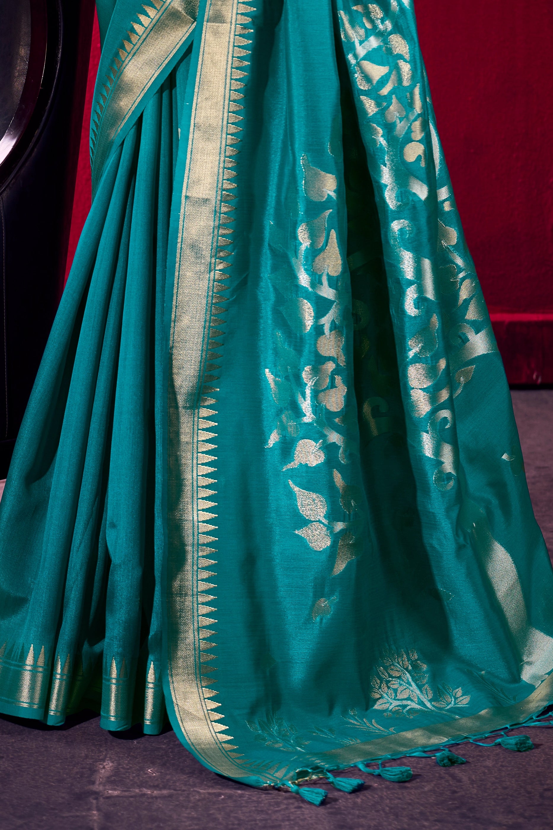Green Woven Satin Saree-SAR12384_5_SareeButa.com
