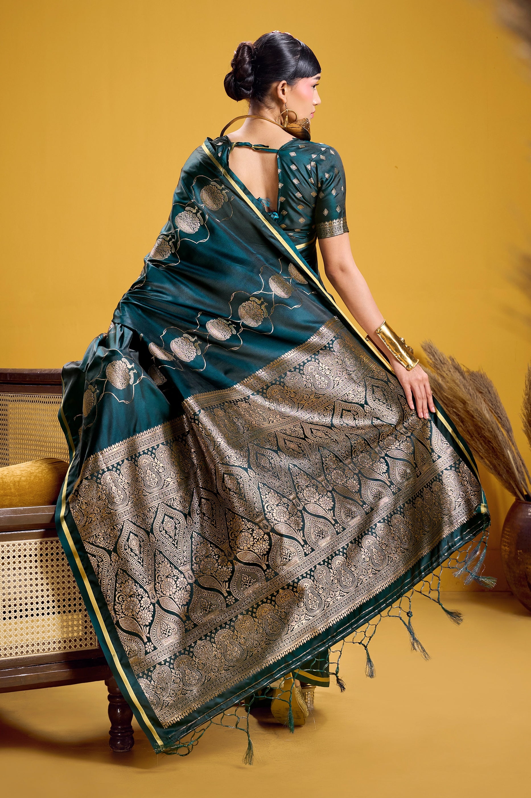 Green Woven Satin Silk Saree-SAR12373_4_SareeButa.com