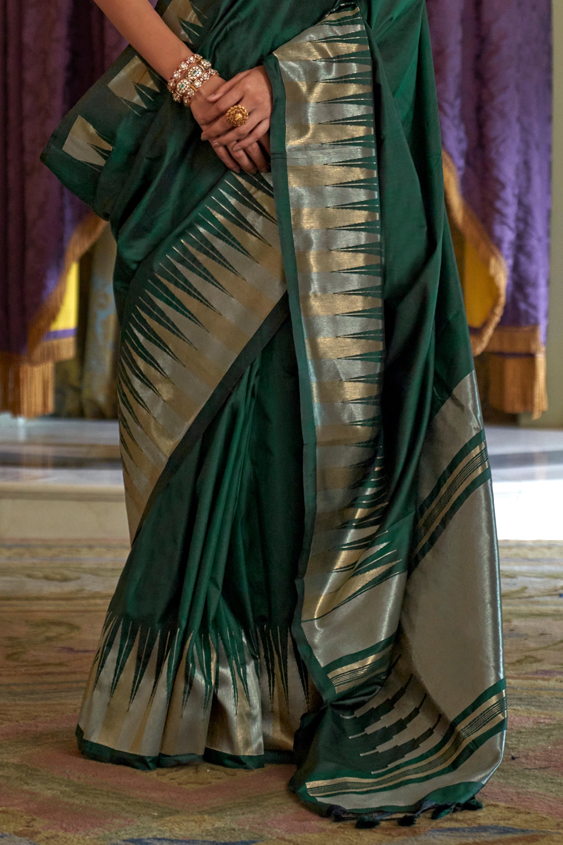 Green Woven Silk Saree-SAR11338_4_SareeButa.com