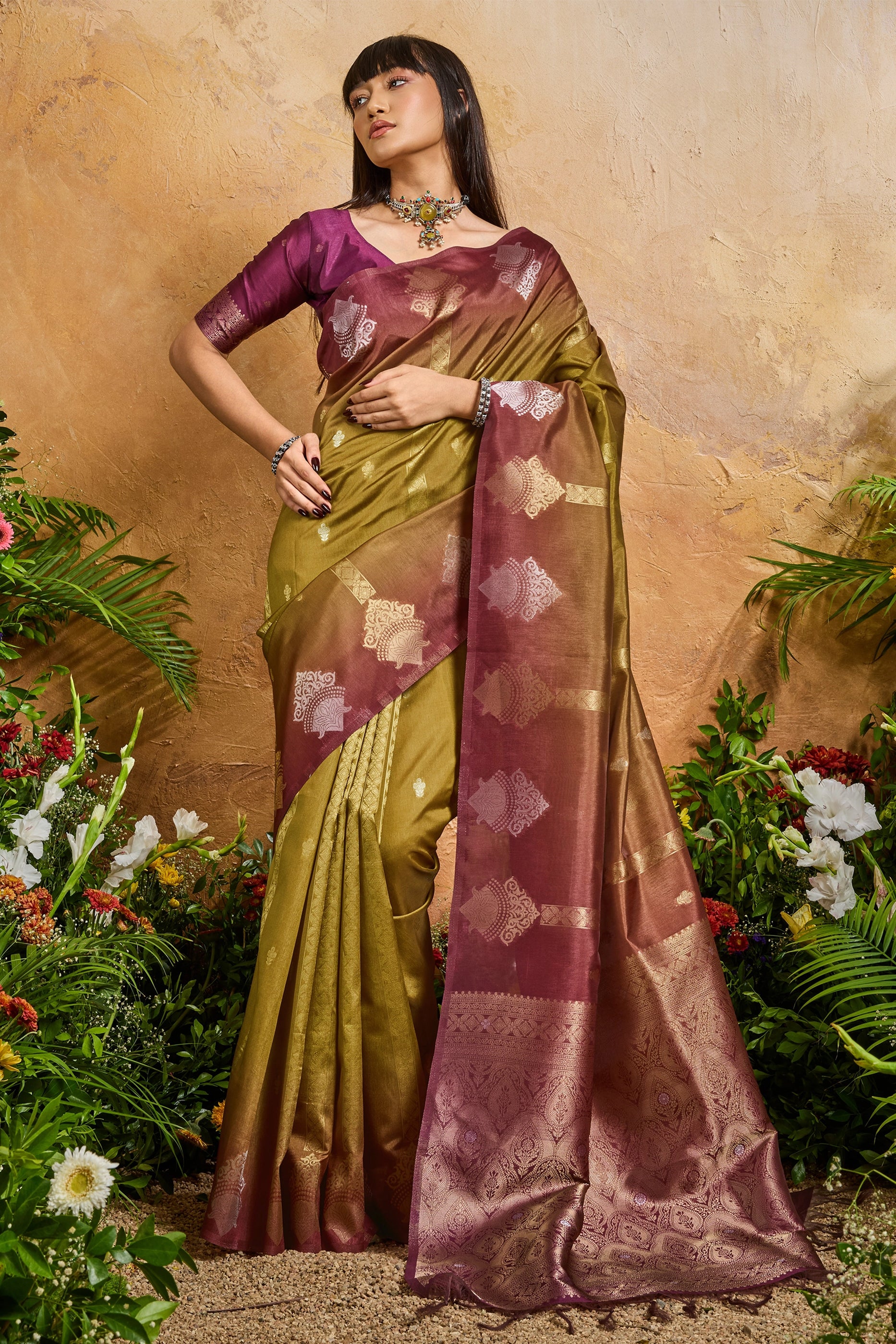 Green Woven Silk Saree-SAR11943_1_SareeButa.com